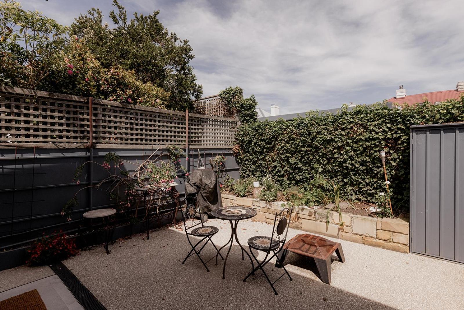 Stay steps from Salamanca in historical cottage