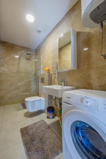 The best apartment with 2 bedrooms view 4