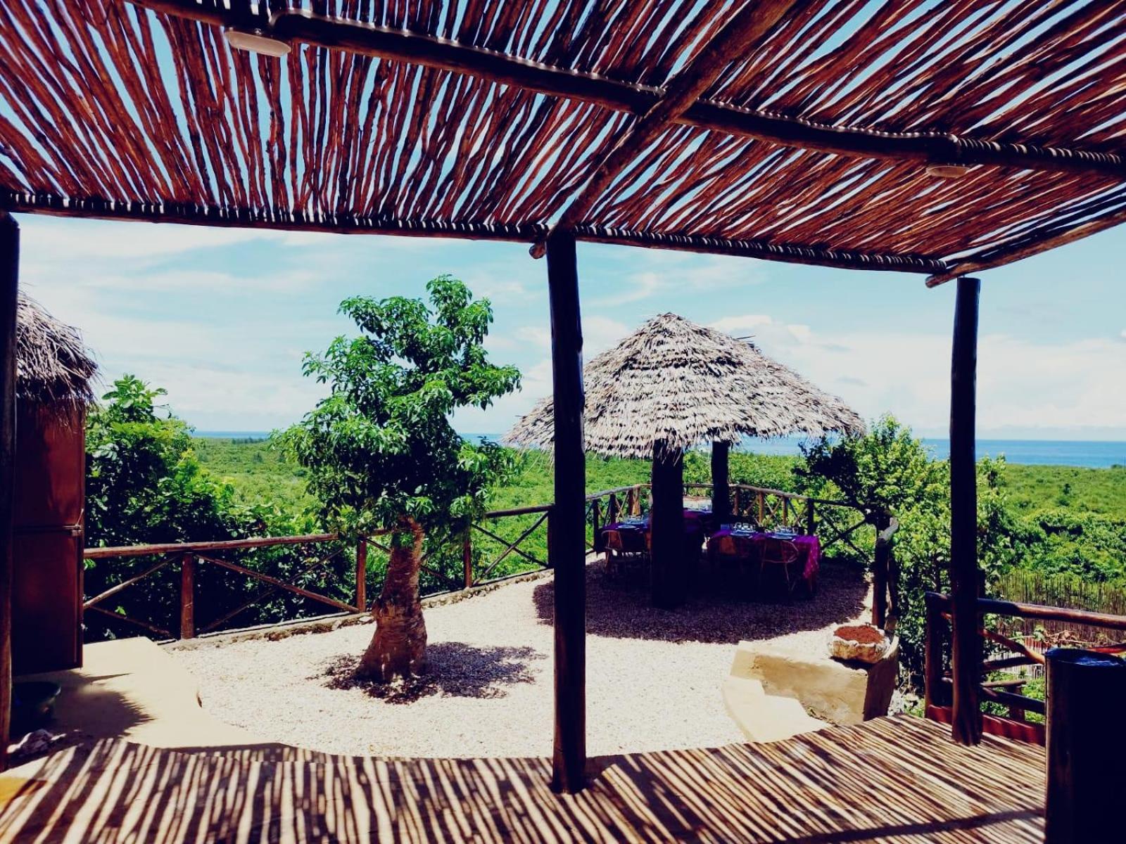 MONKEY MOUNTAIN LODGE