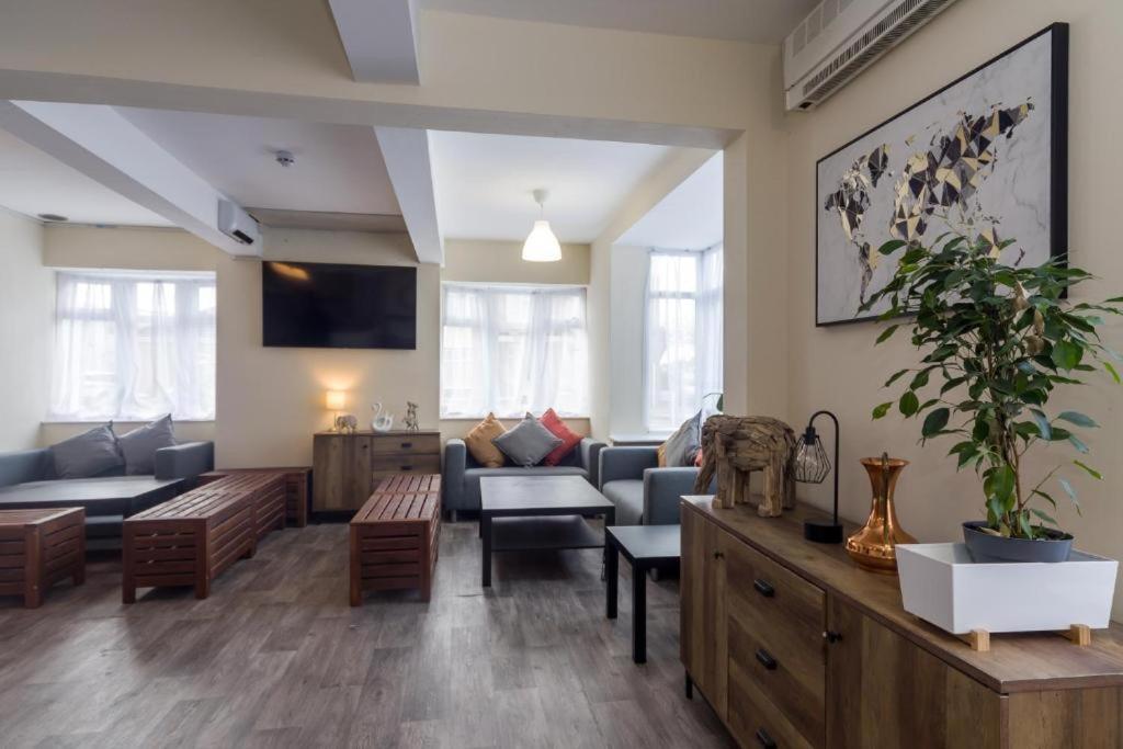 Skegness Vacations - The Serenity Hotel - Property Image 4