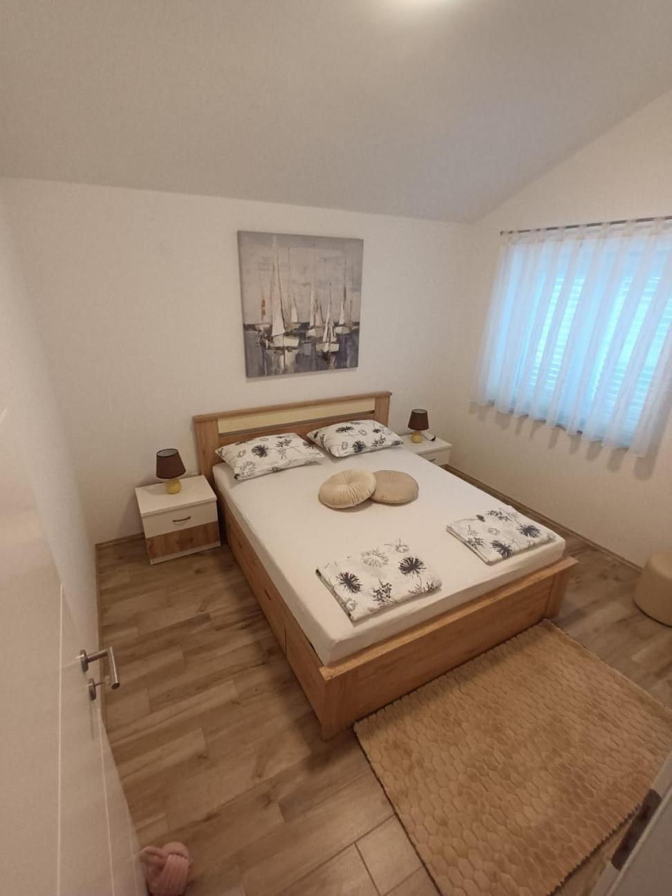 Apartmani Lucija