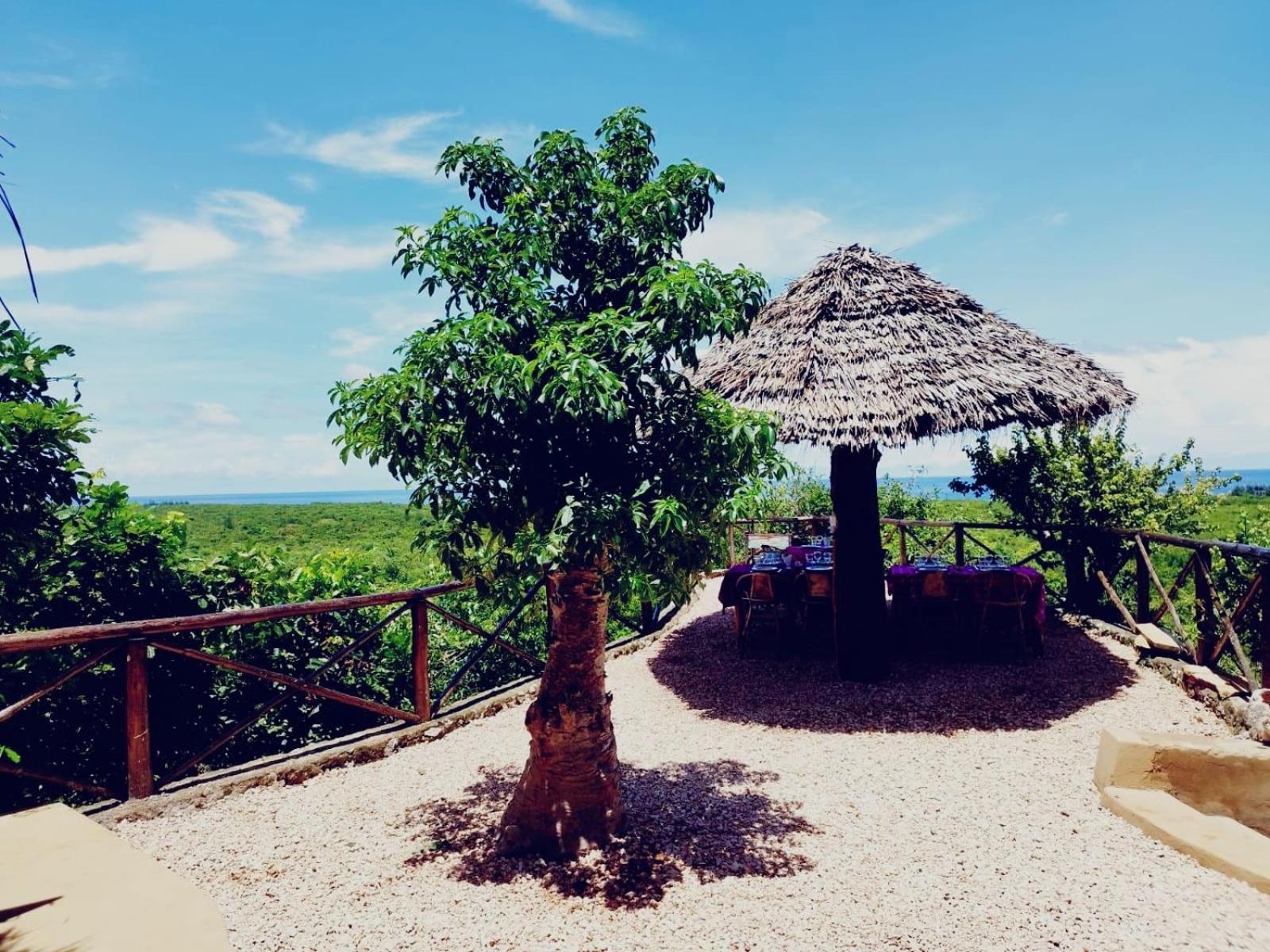 MONKEY MOUNTAIN LODGE