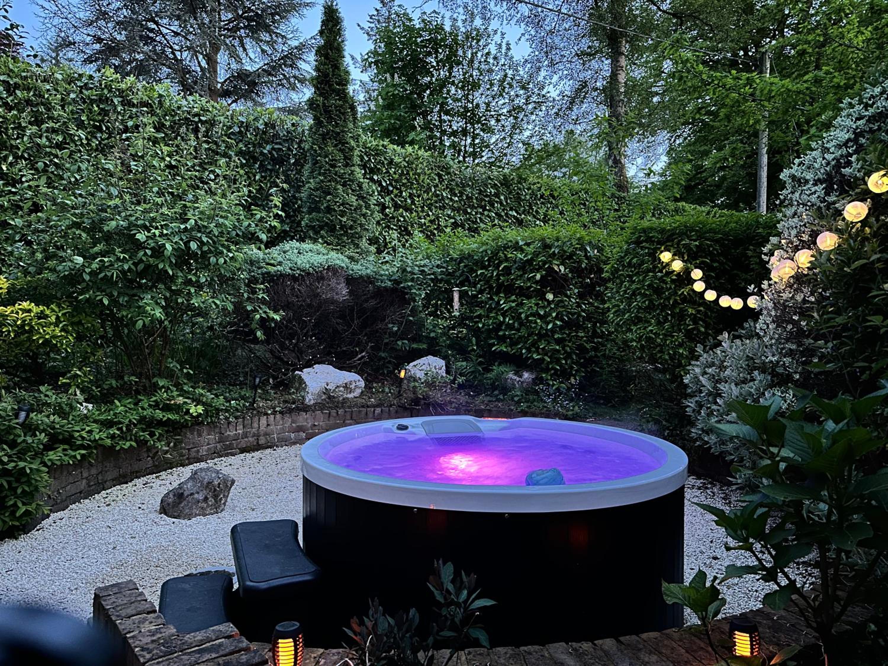 Farnham Vacations - The Wabi Sabi Sanctuary Official Japanese Style Home With Hot Tub Between Farnham And Hindhead - Property Image 1