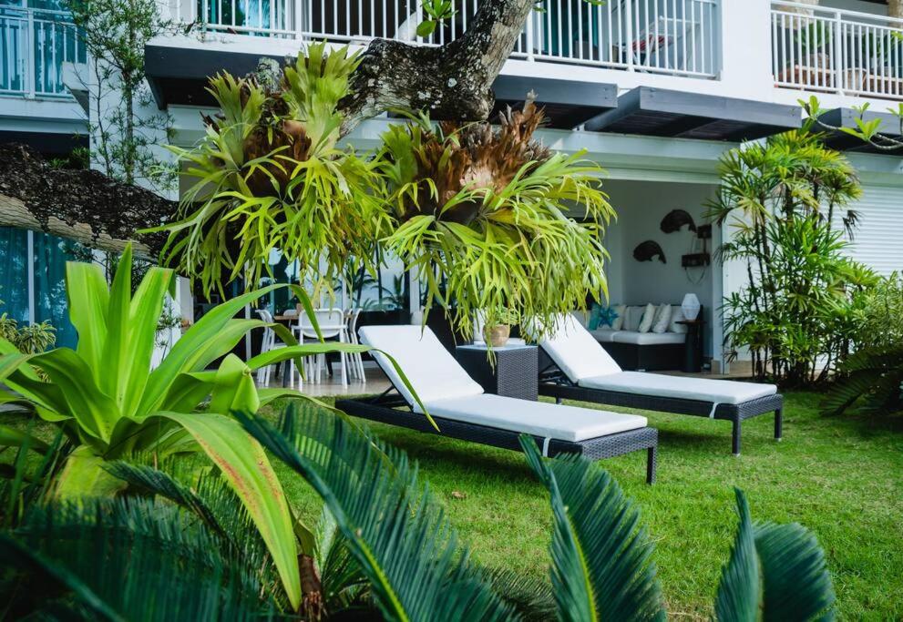 3 BR First Line Beach apt at playa bonita El paraíso building 101 view 2