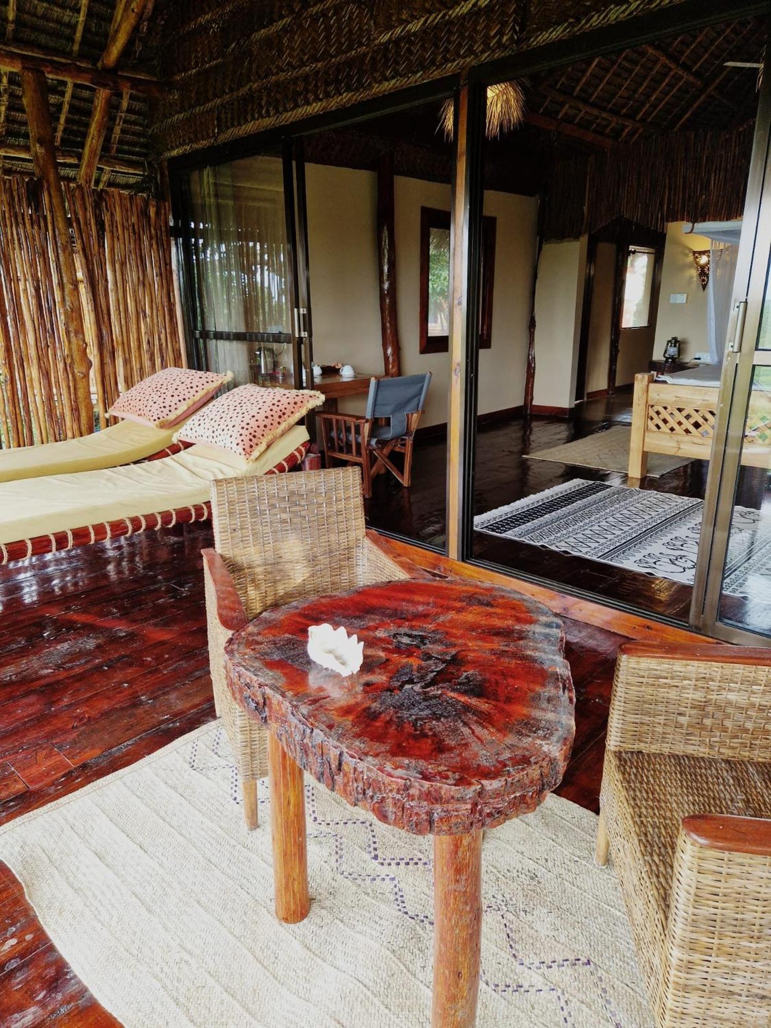 MONKEY MOUNTAIN LODGE