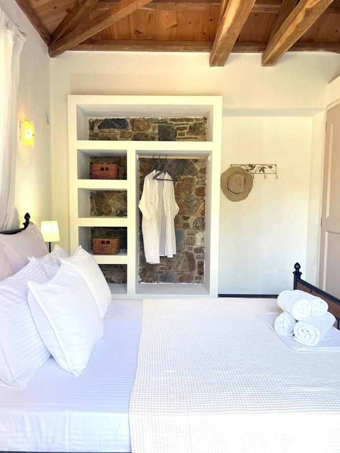 Lithea Villas and Studios by the Sea