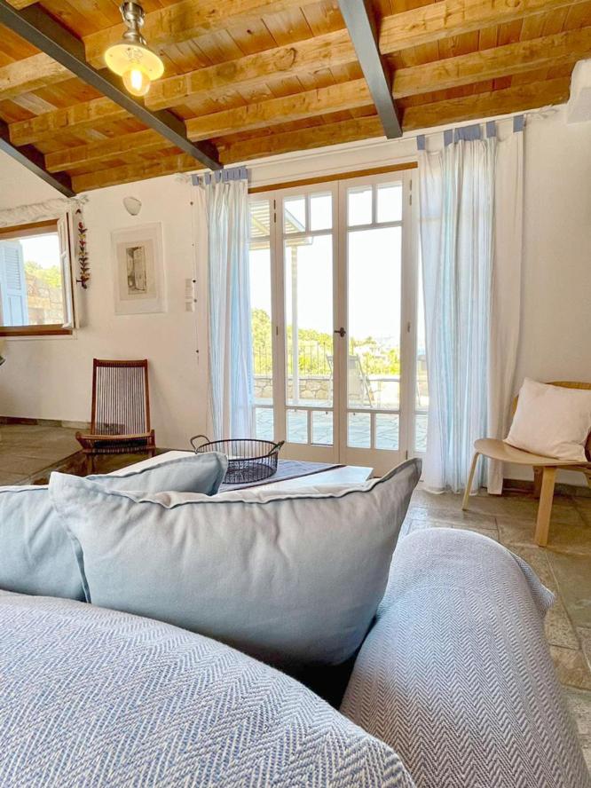 Lithea Villas and Studios by the Sea