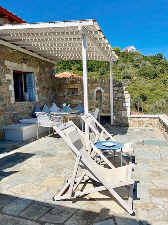 Lithea Villas and Studios by the Sea