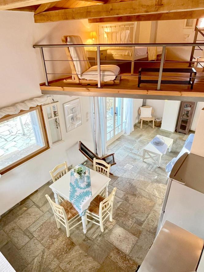 Lithea Villas and Studios by the Sea