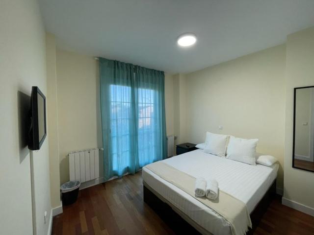 Chalet Pension Rooms Abril