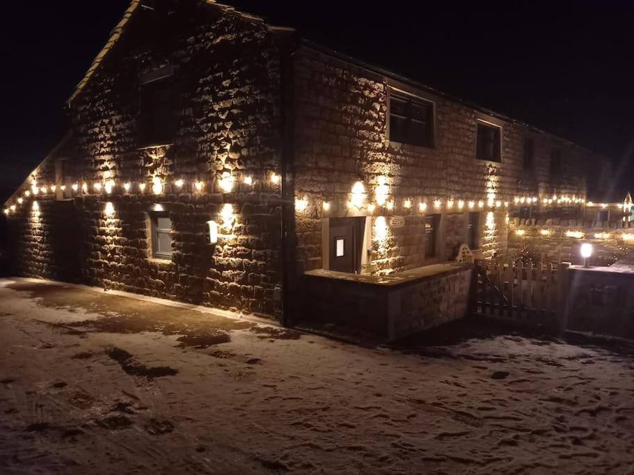 Cosy Shay Bank Cottage w/ Kingbed - Near Skipton. view 3