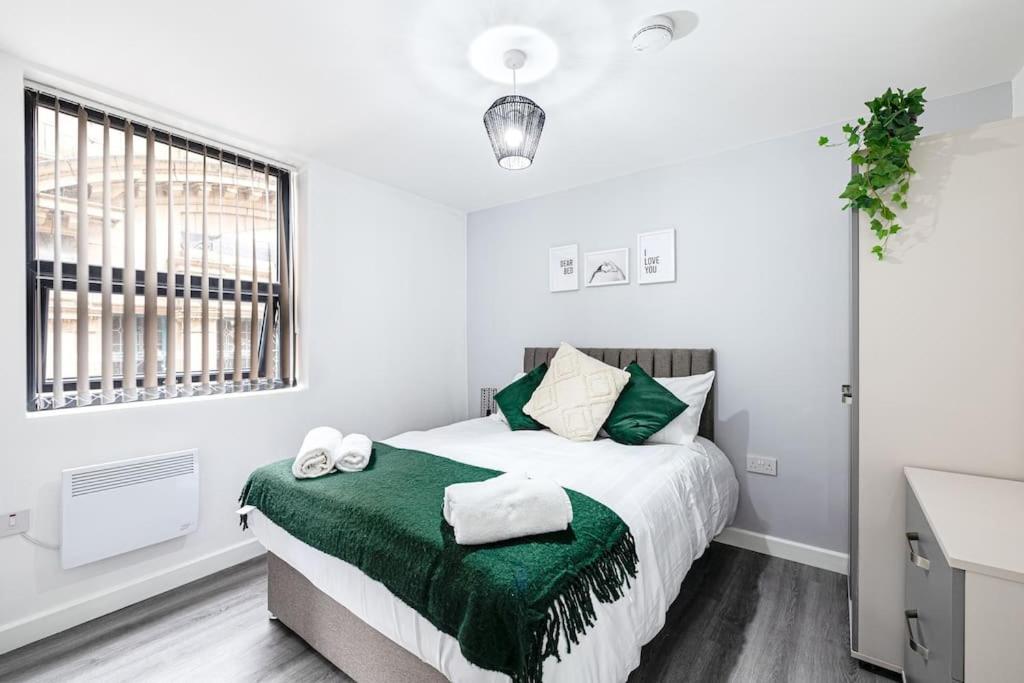 Stockport Centre Cosy 1 Bed Apartment by HASS HAUS