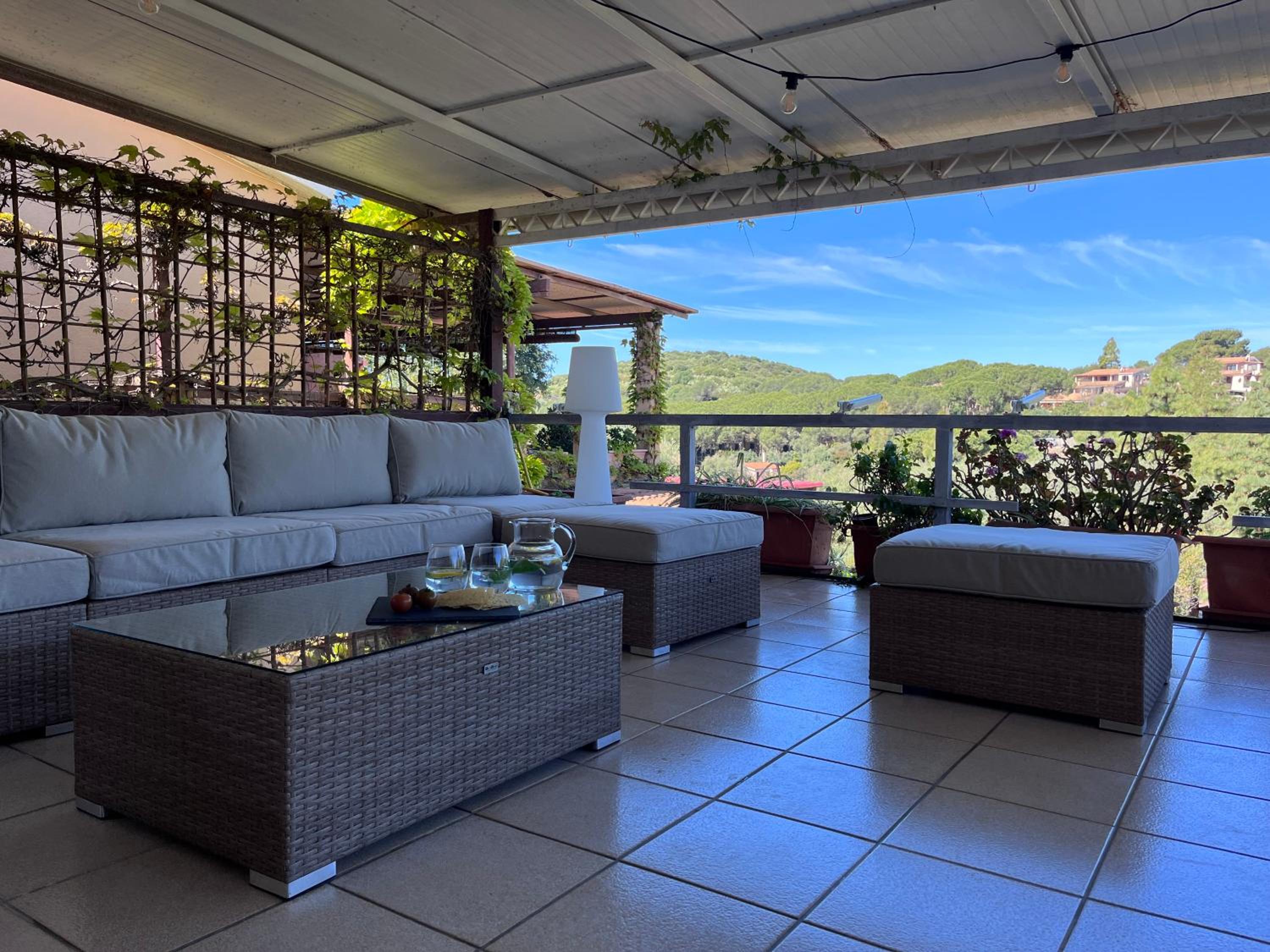 Casa Stewart - Levante view 2