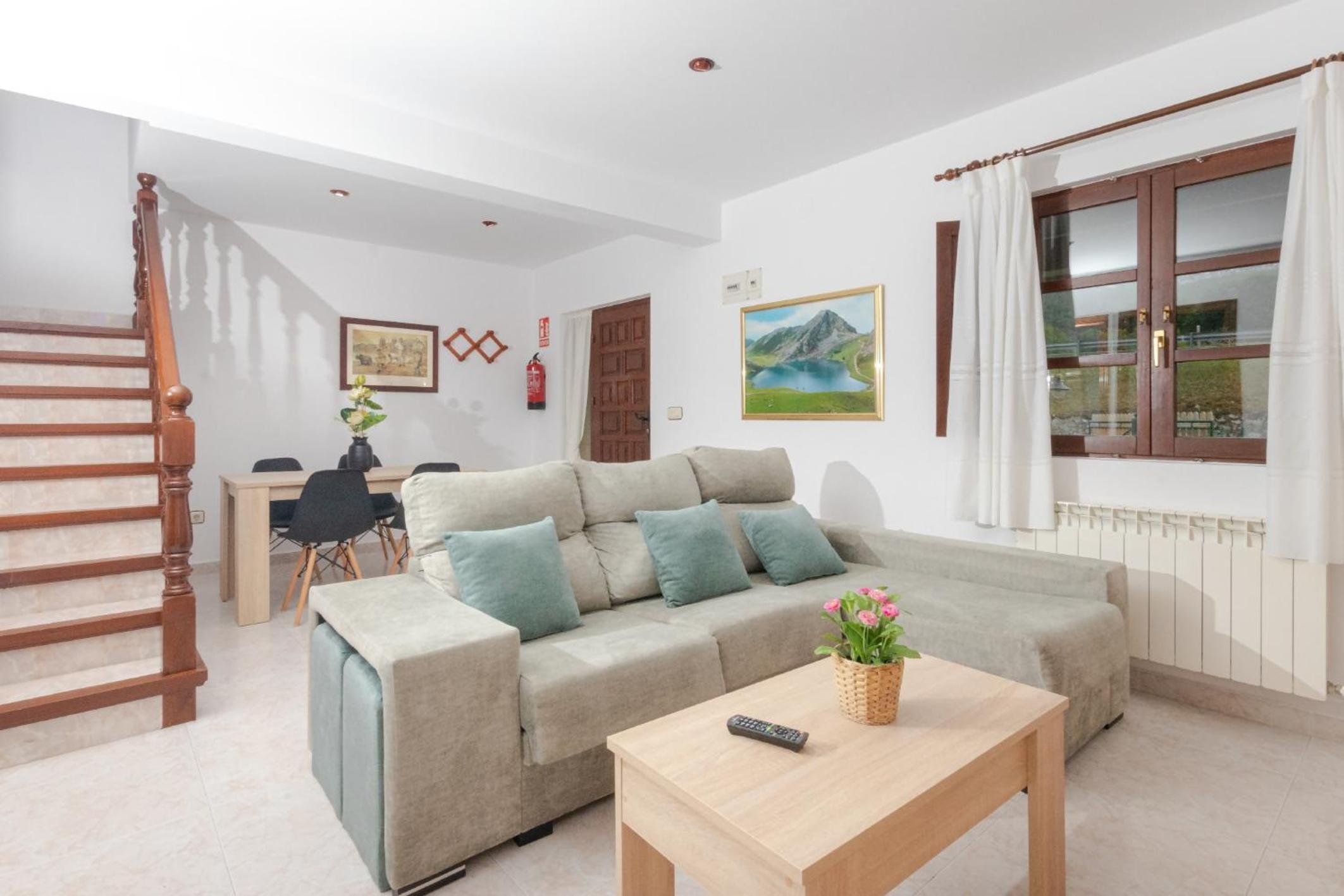 Apartamentos Rurales El Acebo