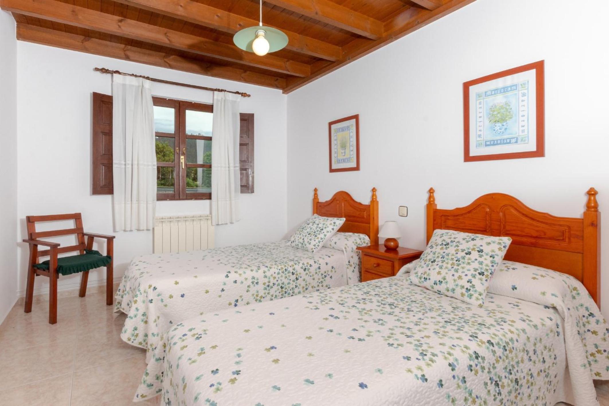Apartamentos Rurales El Acebo