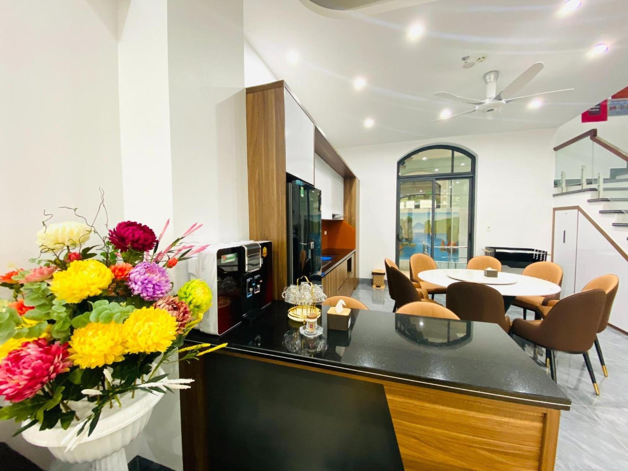 Villa Harbor Bay Bãi Cháy - Hạ Long
