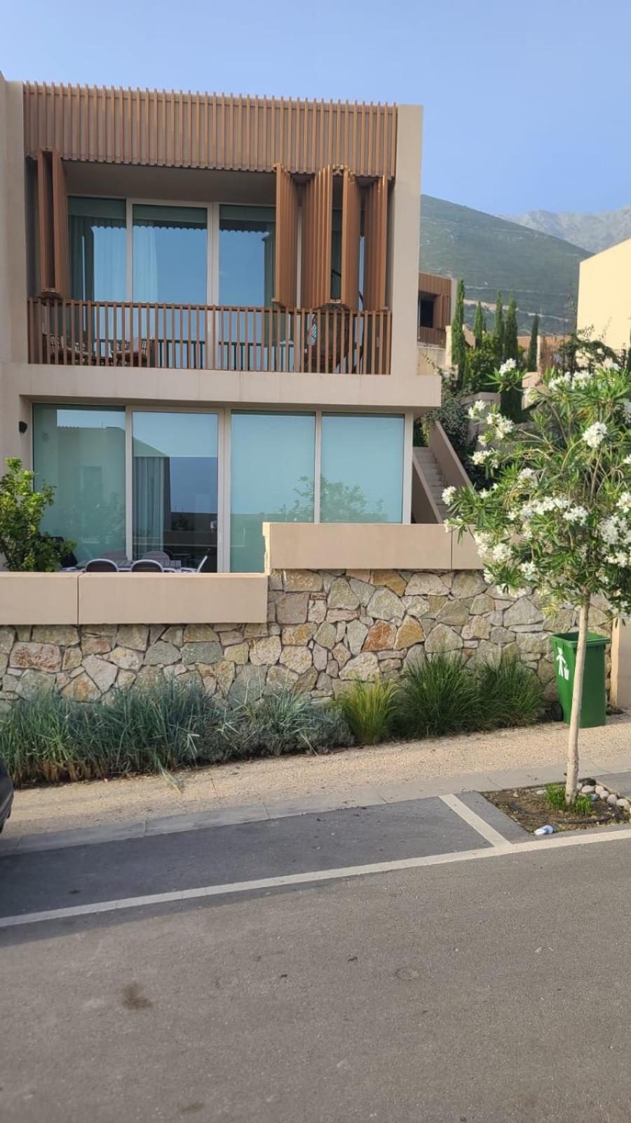Privat Pool Green Gem Villa 82, Green Coast