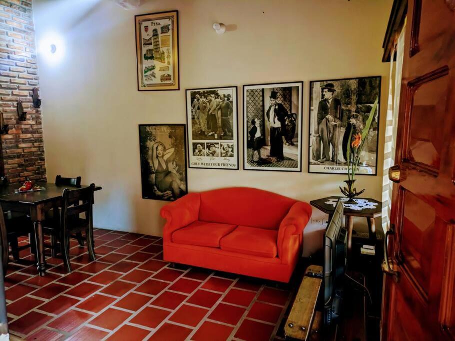 Familiar y hermosa casa de campo
