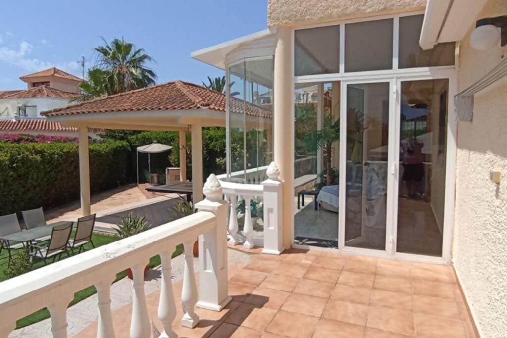 Detached villa with pool, short walk to the beach view 5