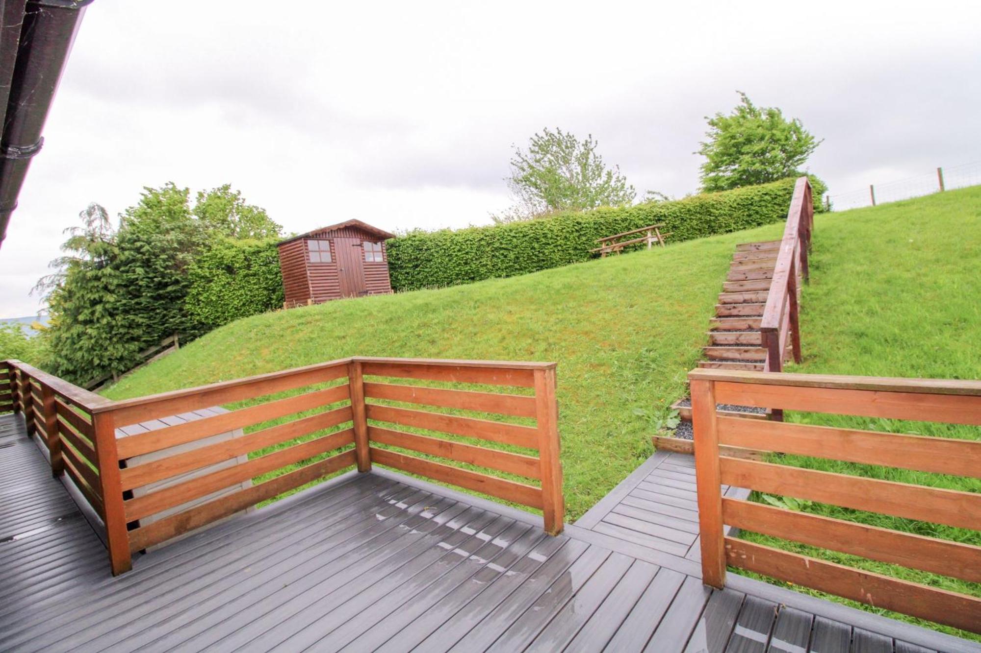 Sparrows Nest, Yanwath a dog friendly lodge only 10 minute drive to Lake Ullswater