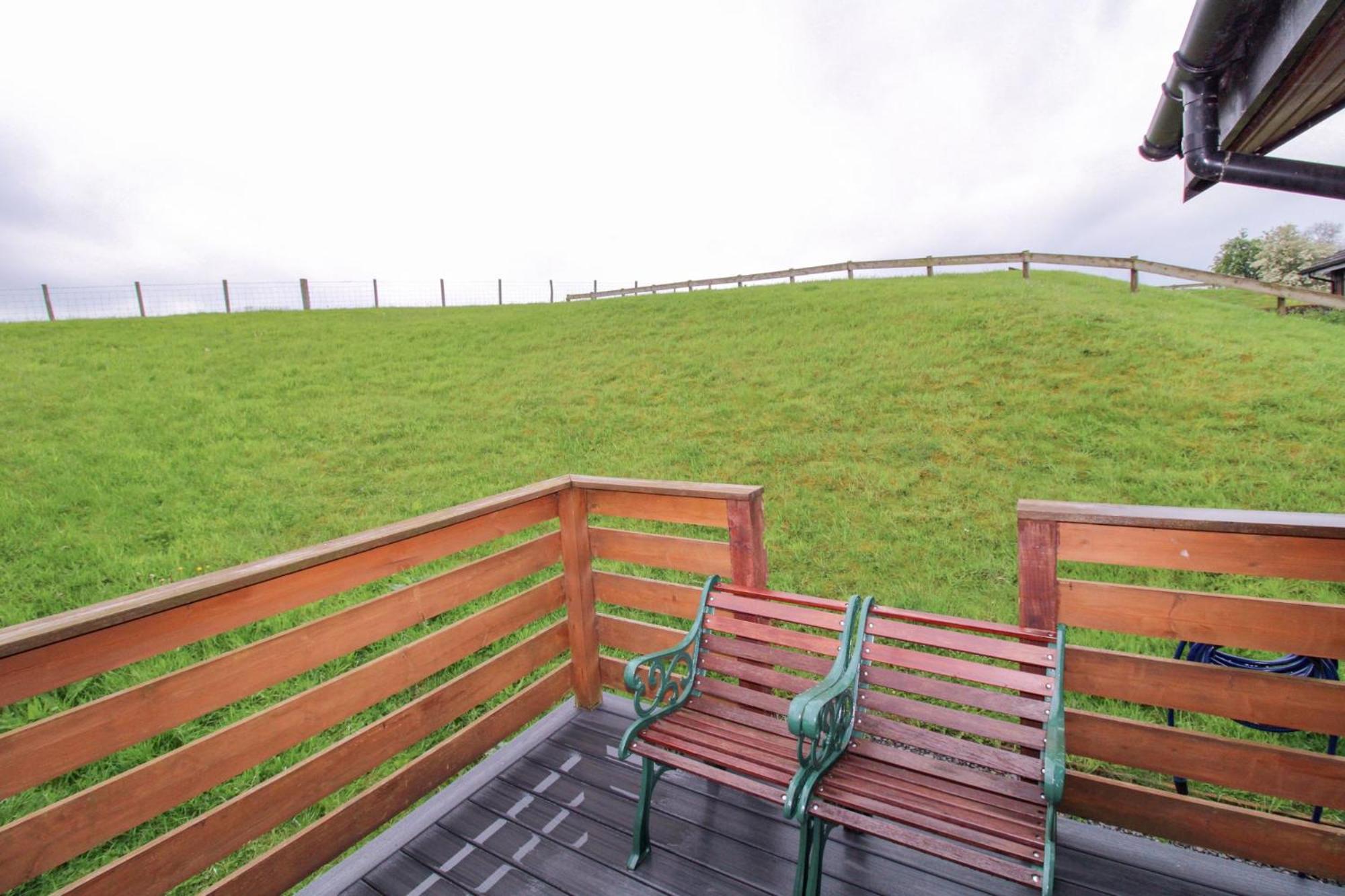 Sparrows Nest, Yanwath a dog friendly lodge only 10 minute drive to Lake Ullswater