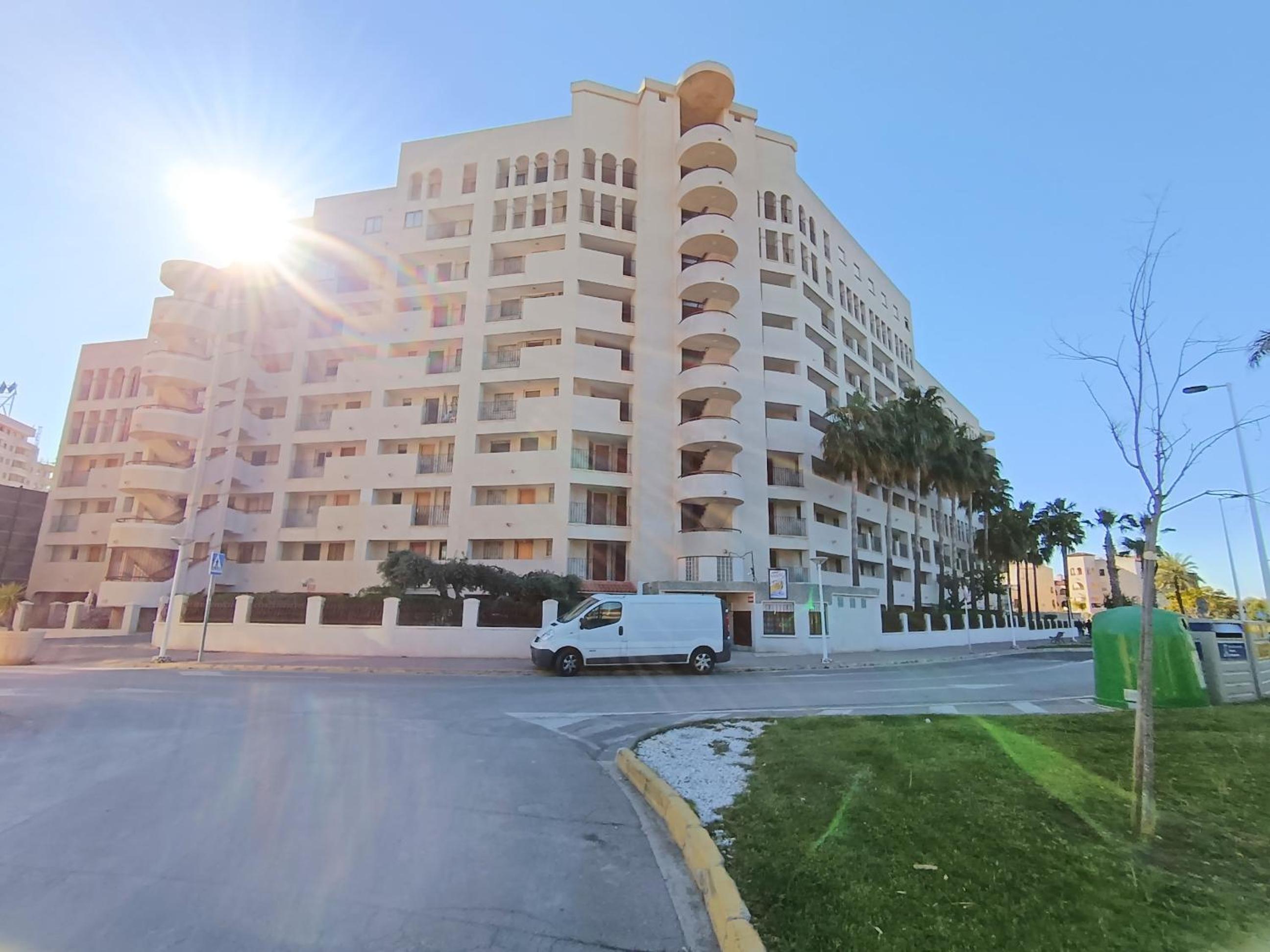 AyF MODERNO Y LUMINOSO APARTAMENTO