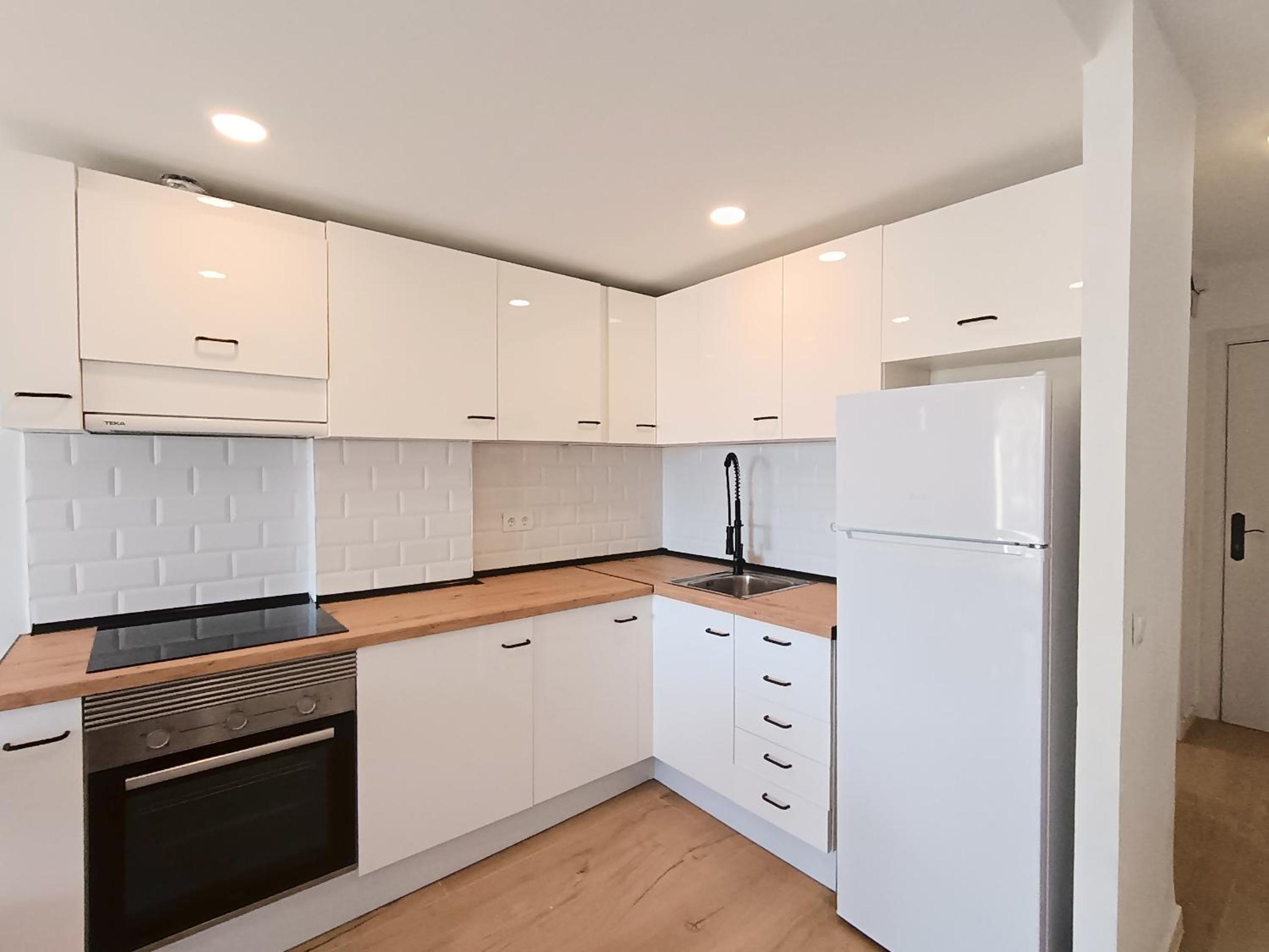 AyF MODERNO Y LUMINOSO APARTAMENTO