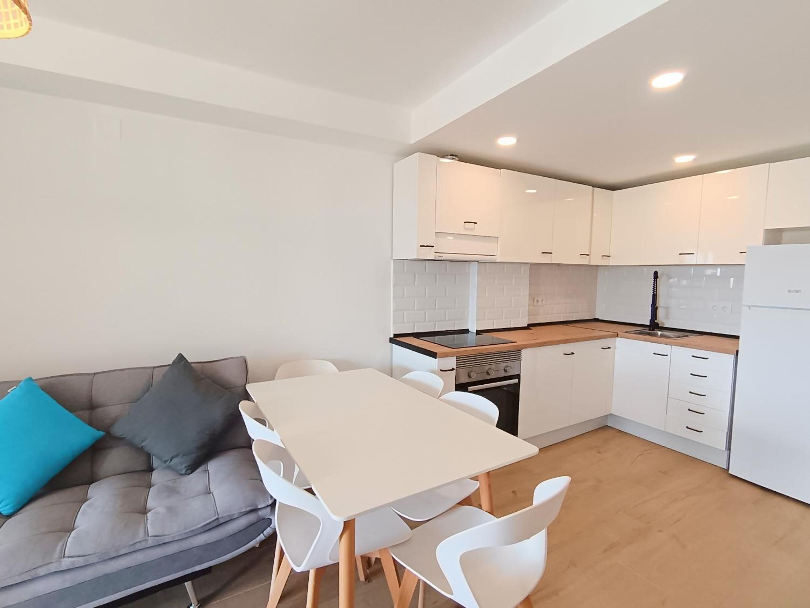 AyF MODERNO Y LUMINOSO APARTAMENTO