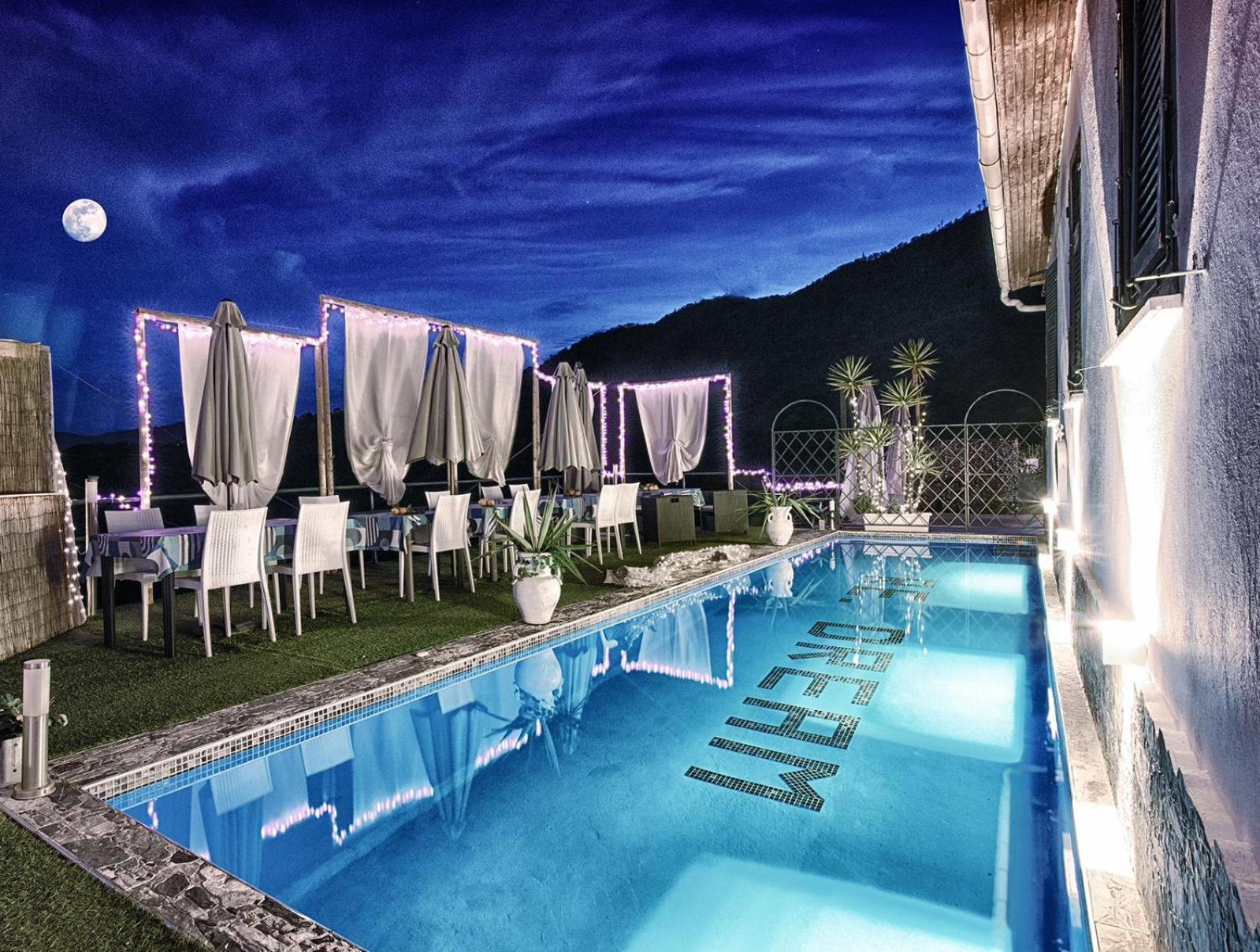 Re dream suite a tema - Rapallo en Rapallo — recepcion & lobby