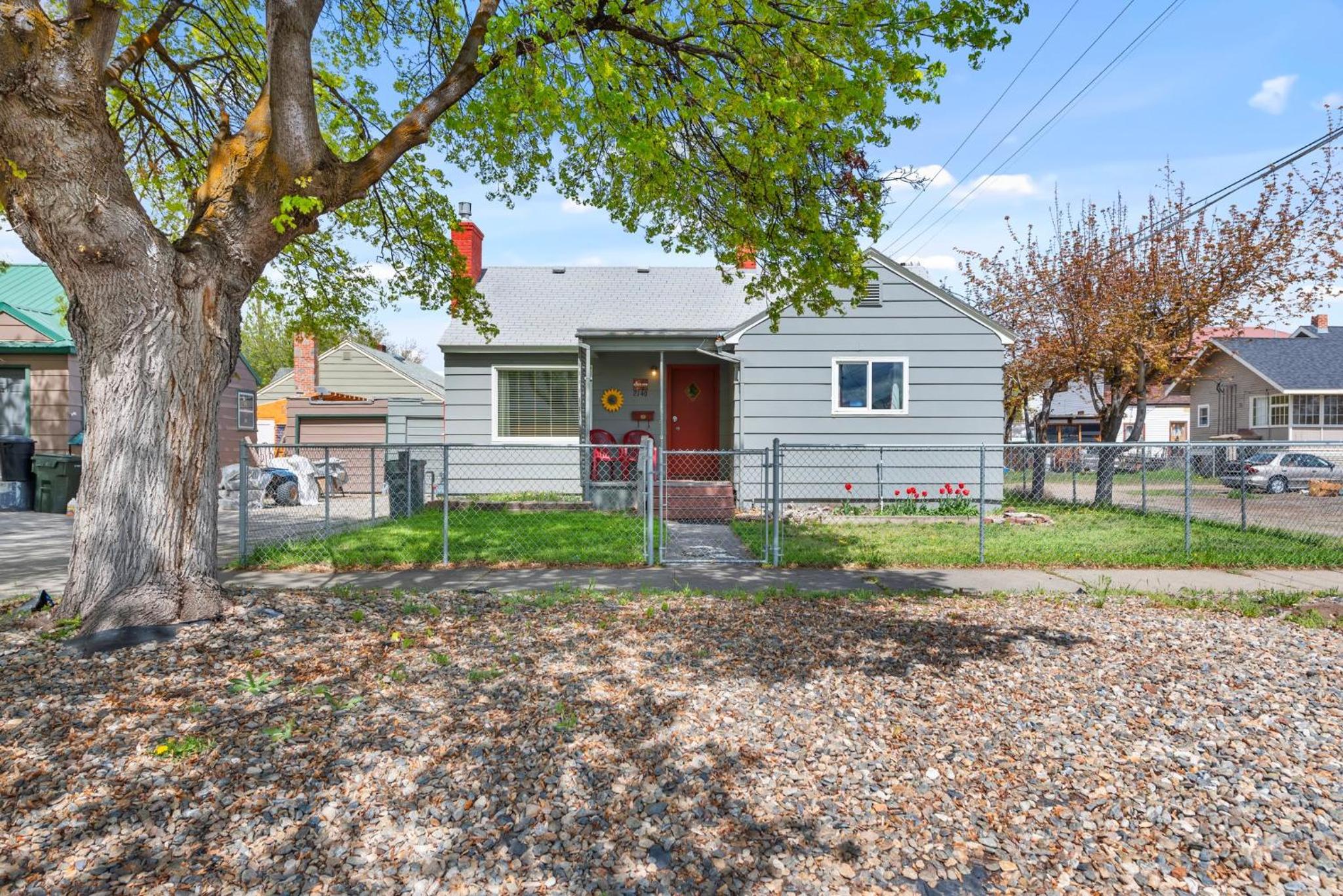 Baker City Vacations - The Chick Inn - Property Image 12