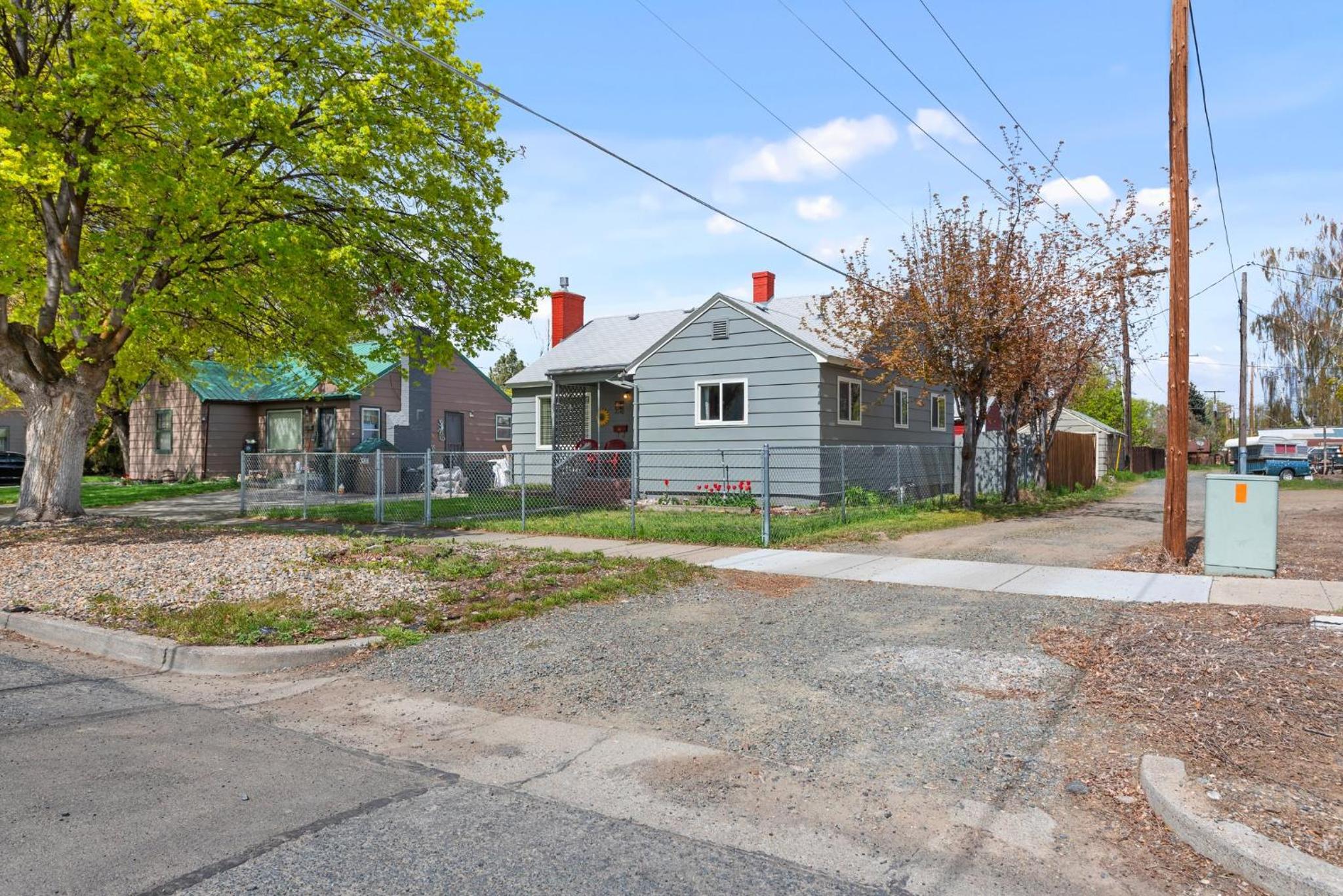 Baker City Vacations - The Chick Inn - Property Image 16