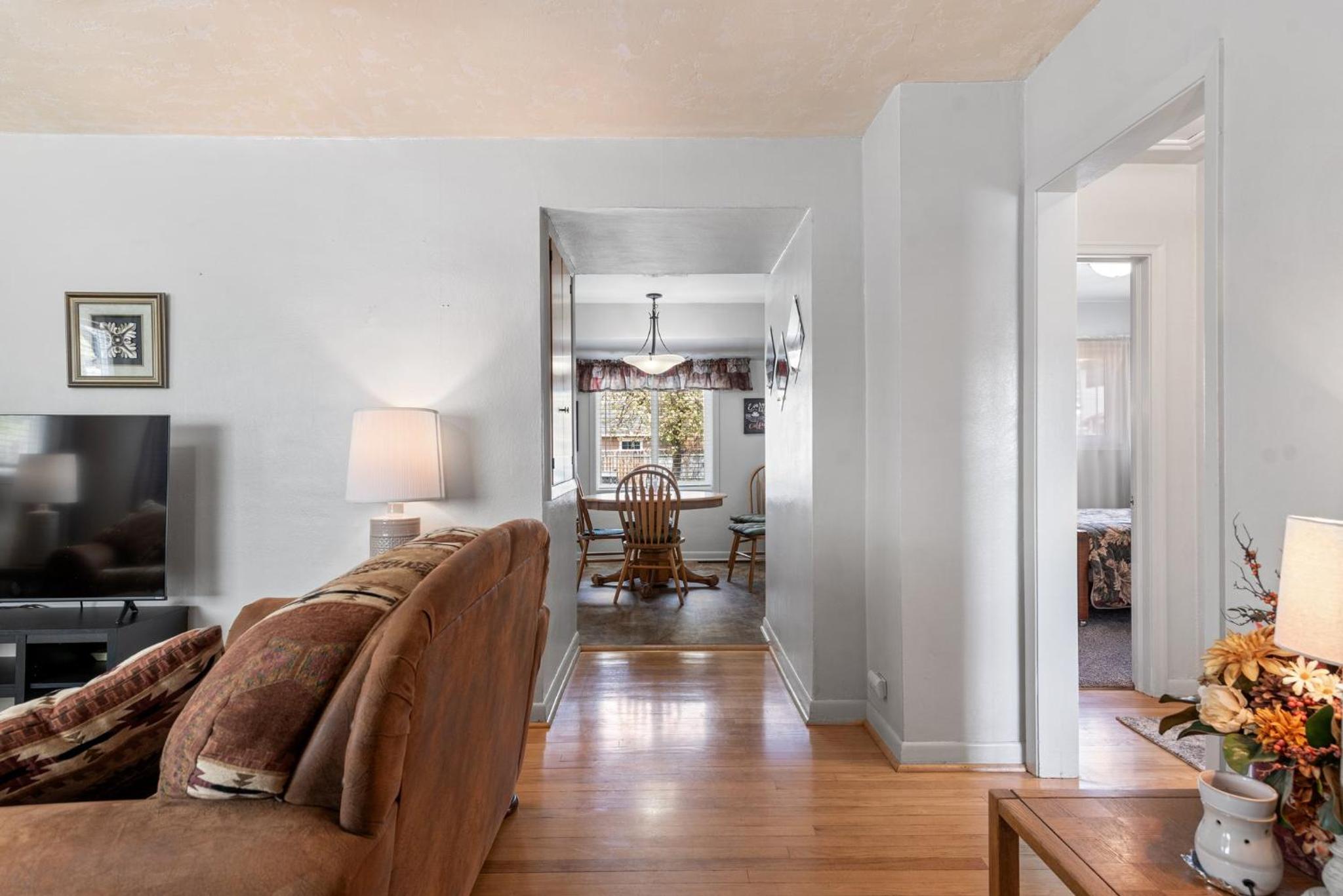 Baker City Vacations - The Chick Inn - Property Image 33