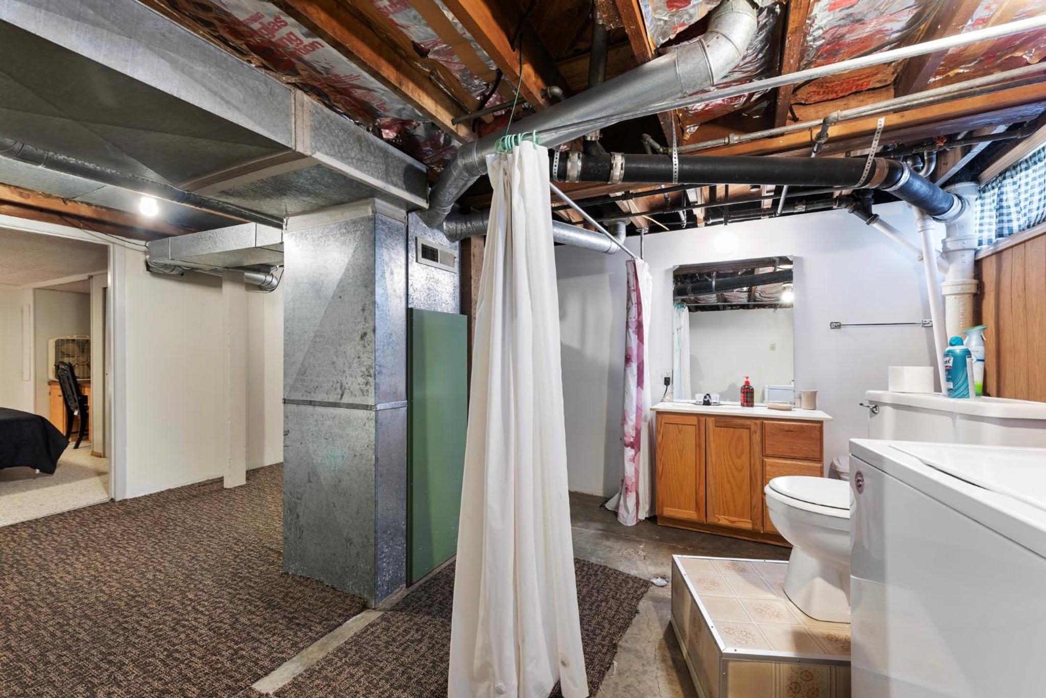 Baker City Vacations - The Chick Inn - Property Image 6