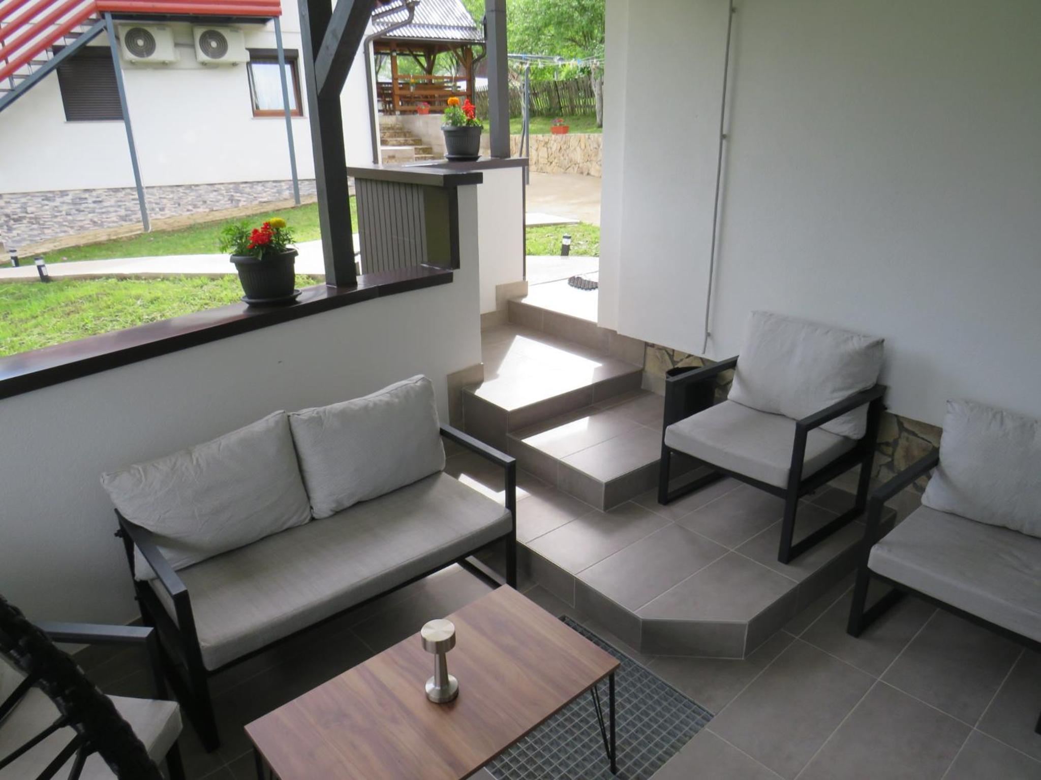 Photo 38