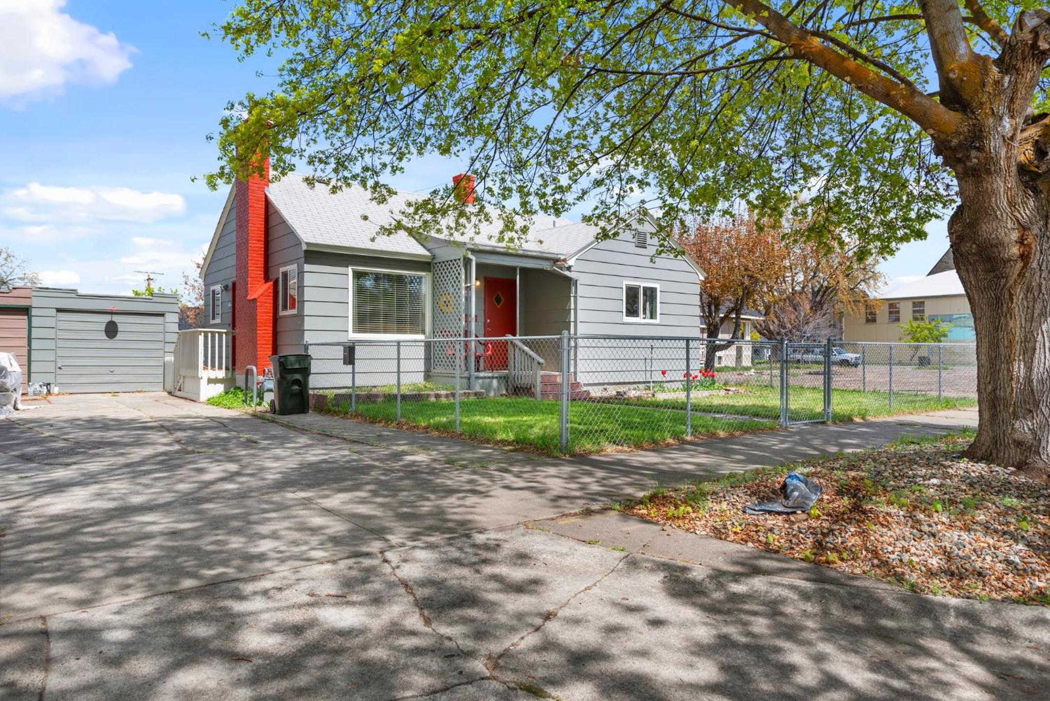 Baker City Vacations - The Chick Inn - Property Image 17