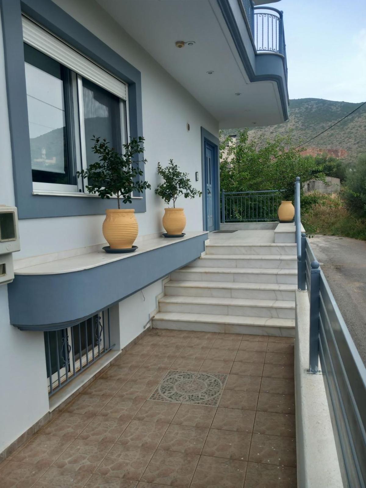 Nature & Luxury view 4