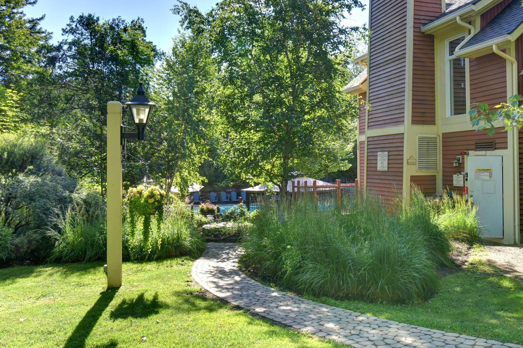 Tremblant Prestige - Les Eaux 207-2