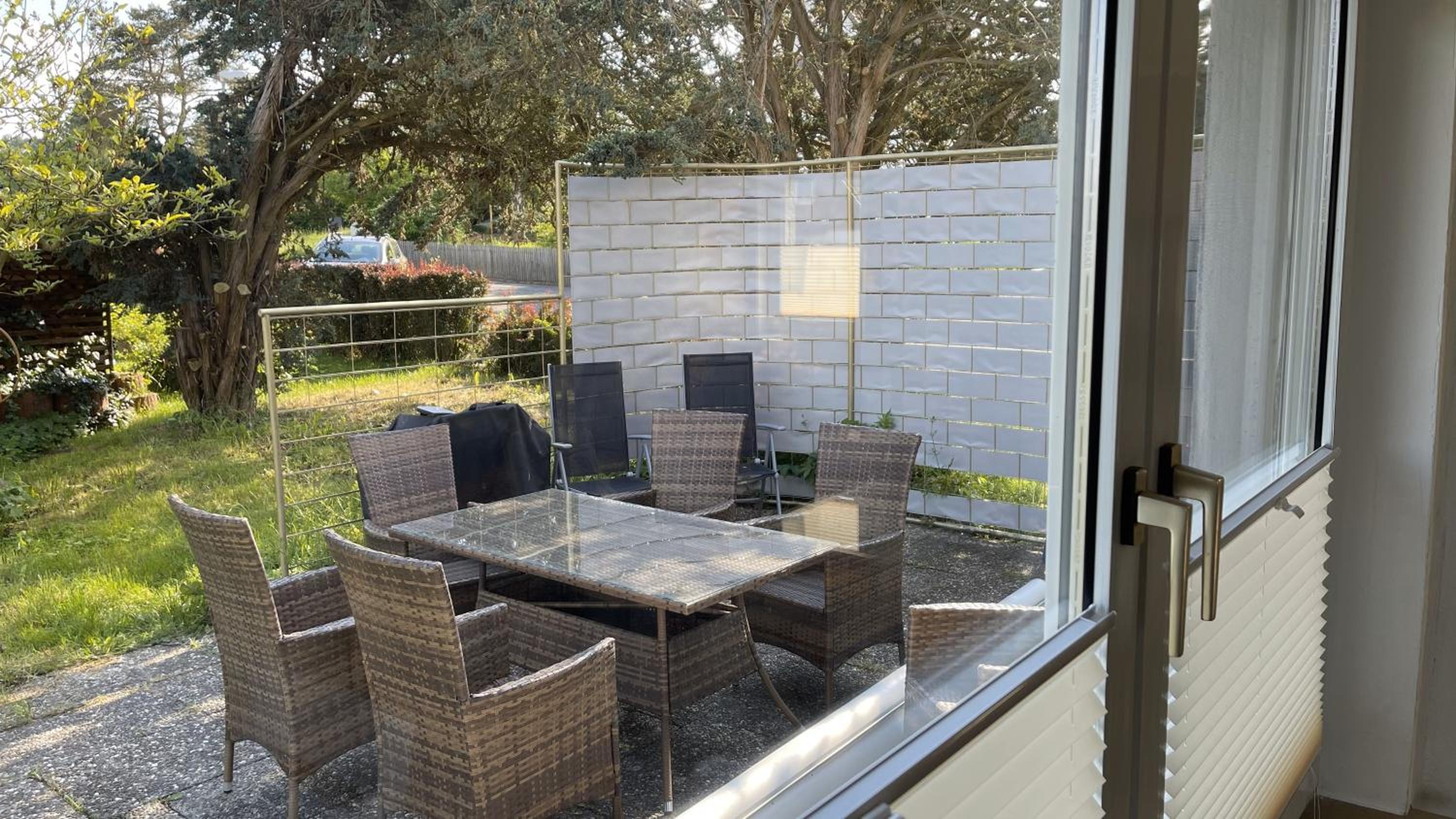 Ferienhaus Platzhirsch in Bad Hersfeld mit Garten, 2 Bäder, 3 Schlafzimmer & Küche - gratis Parkplätze