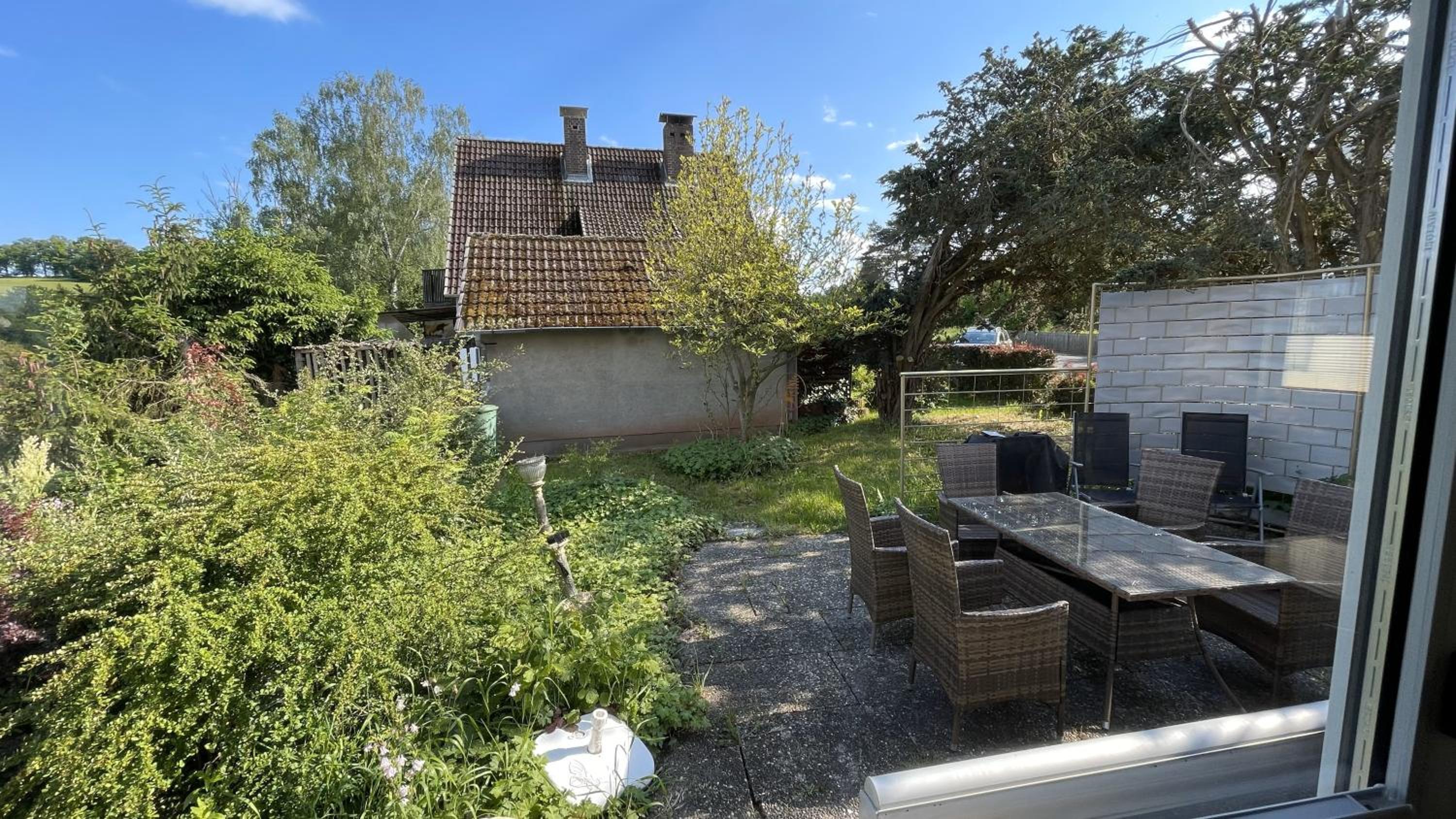 Ferienhaus Platzhirsch in Bad Hersfeld mit Garten, 2 Bäder, 3 Schlafzimmer & Küche - gratis Parkplätze
