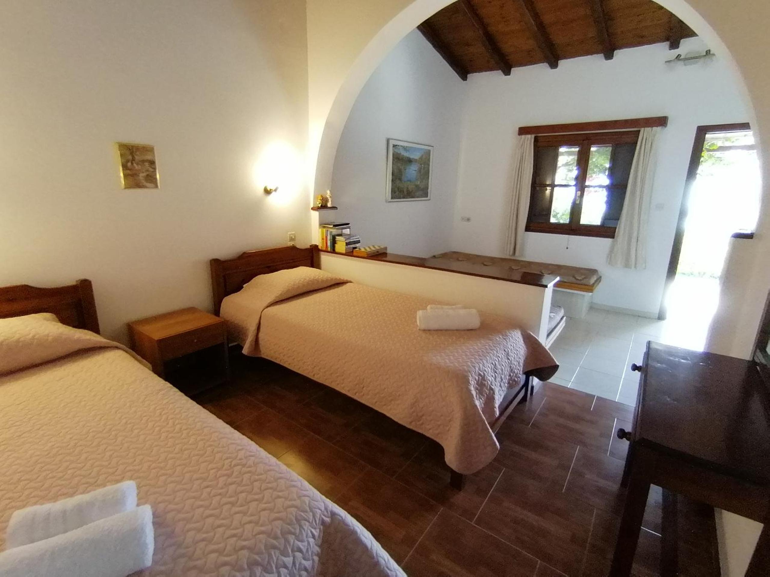 Studios Ioanna Limnionas Samos