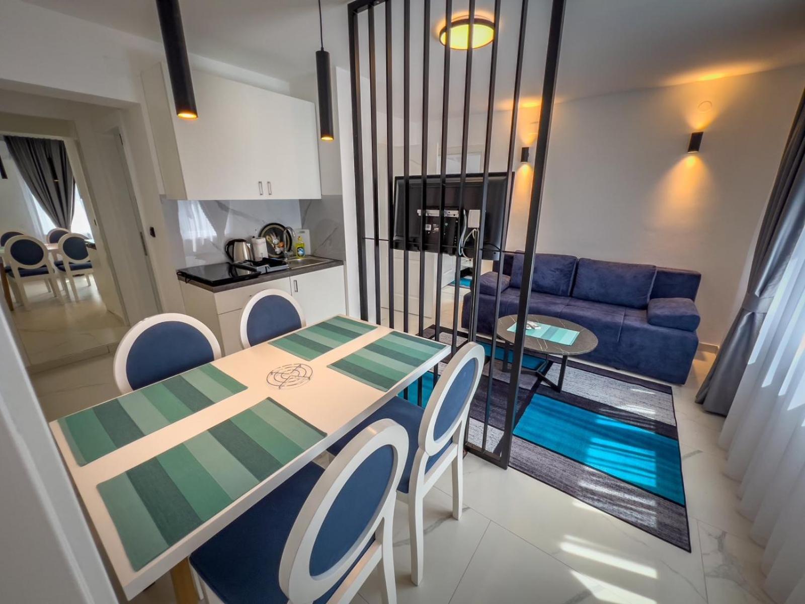 Sunny Corner Apartments