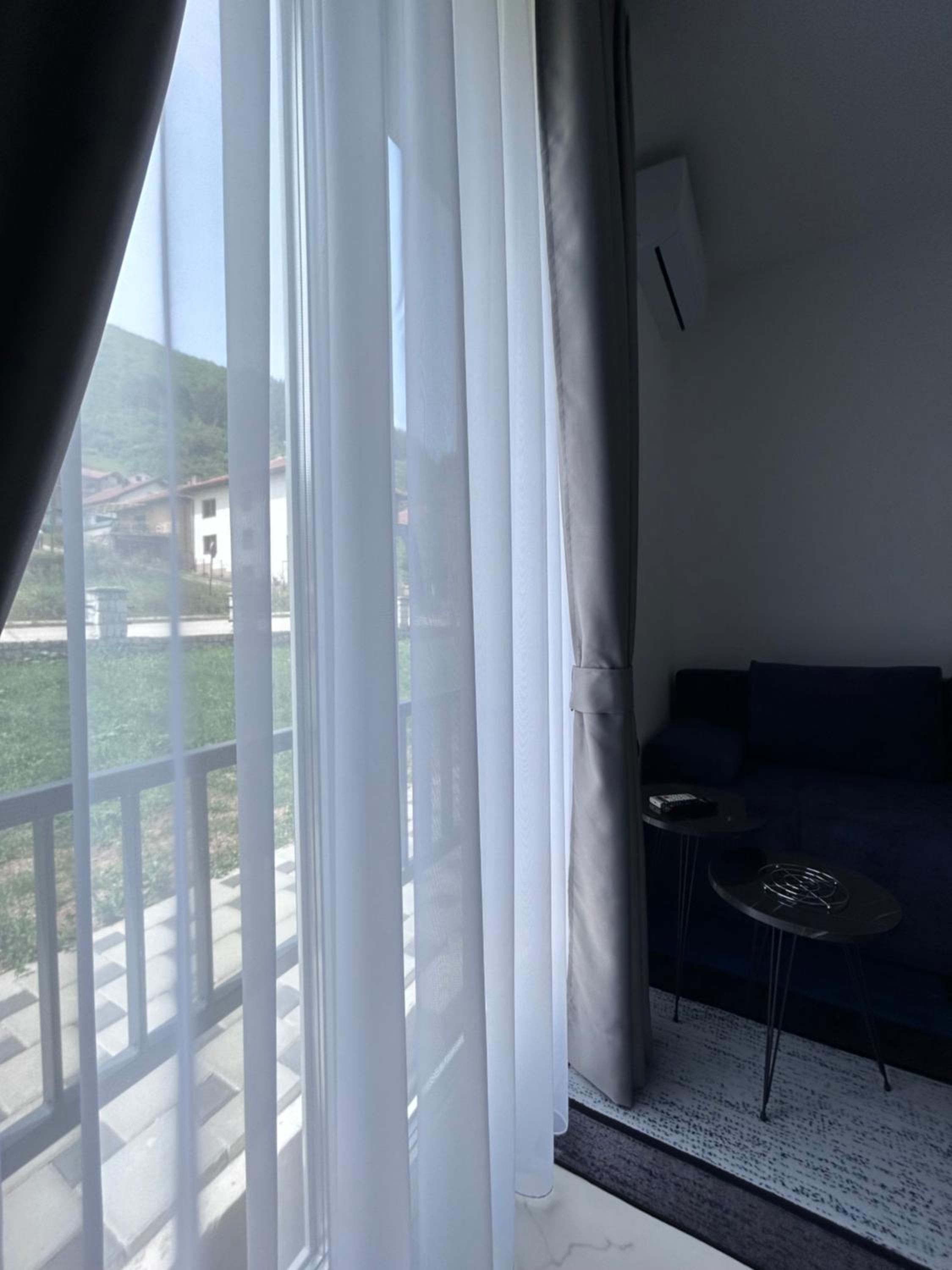 Sunny Corner Apartments