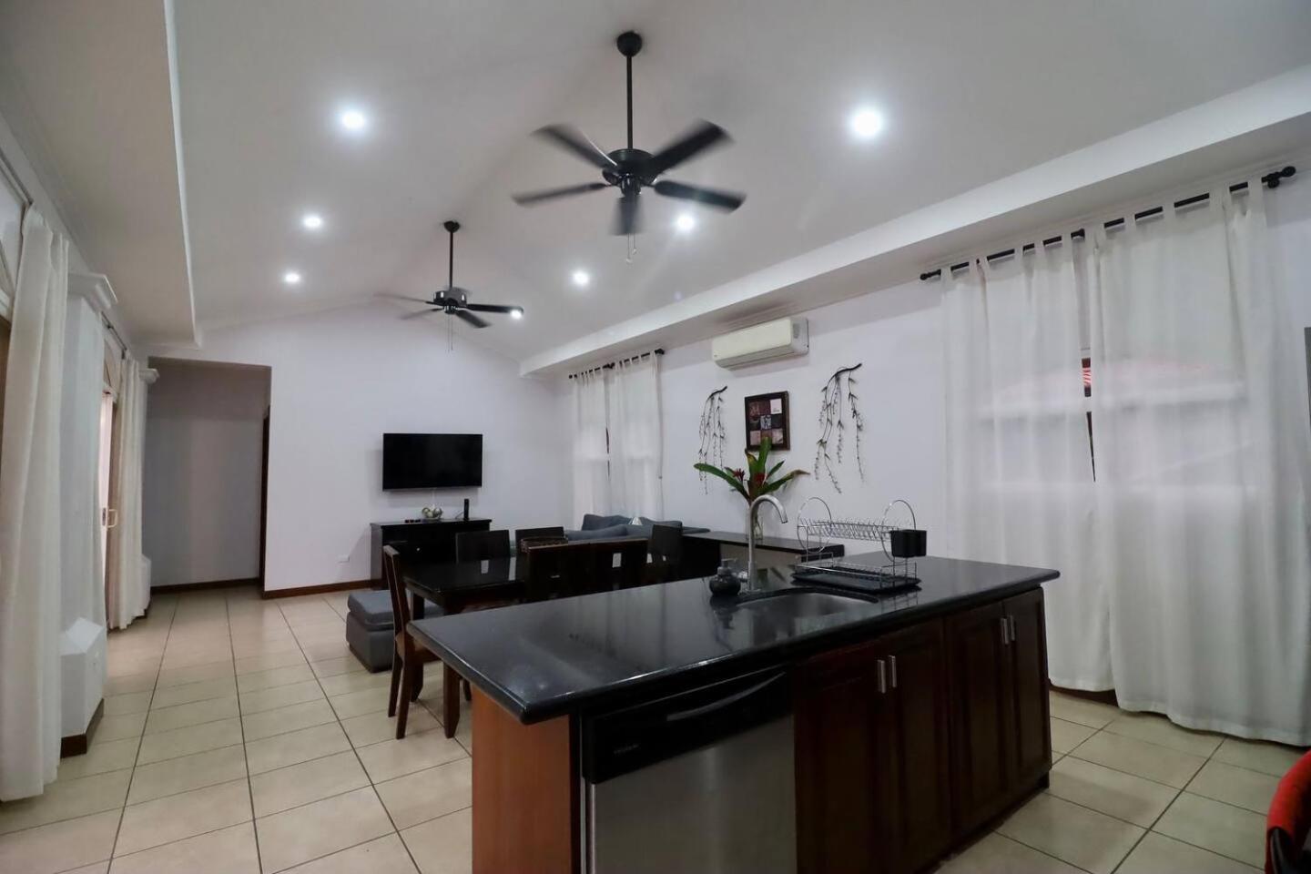 Villa Paraiso by Vacation Pura Vida