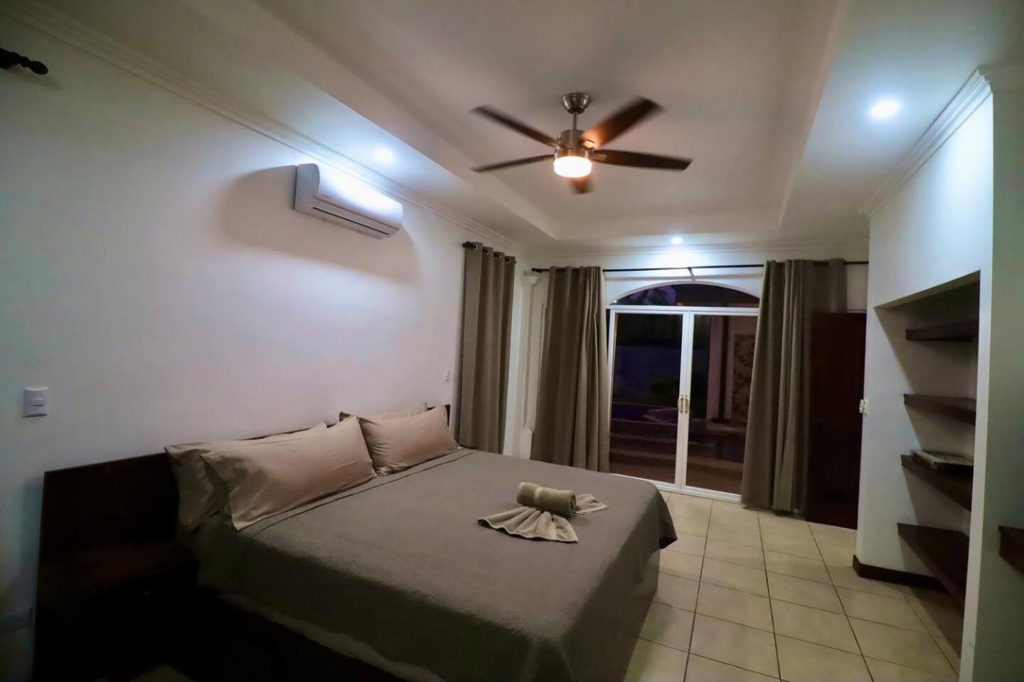 Villa Paraiso by Vacation Pura Vida