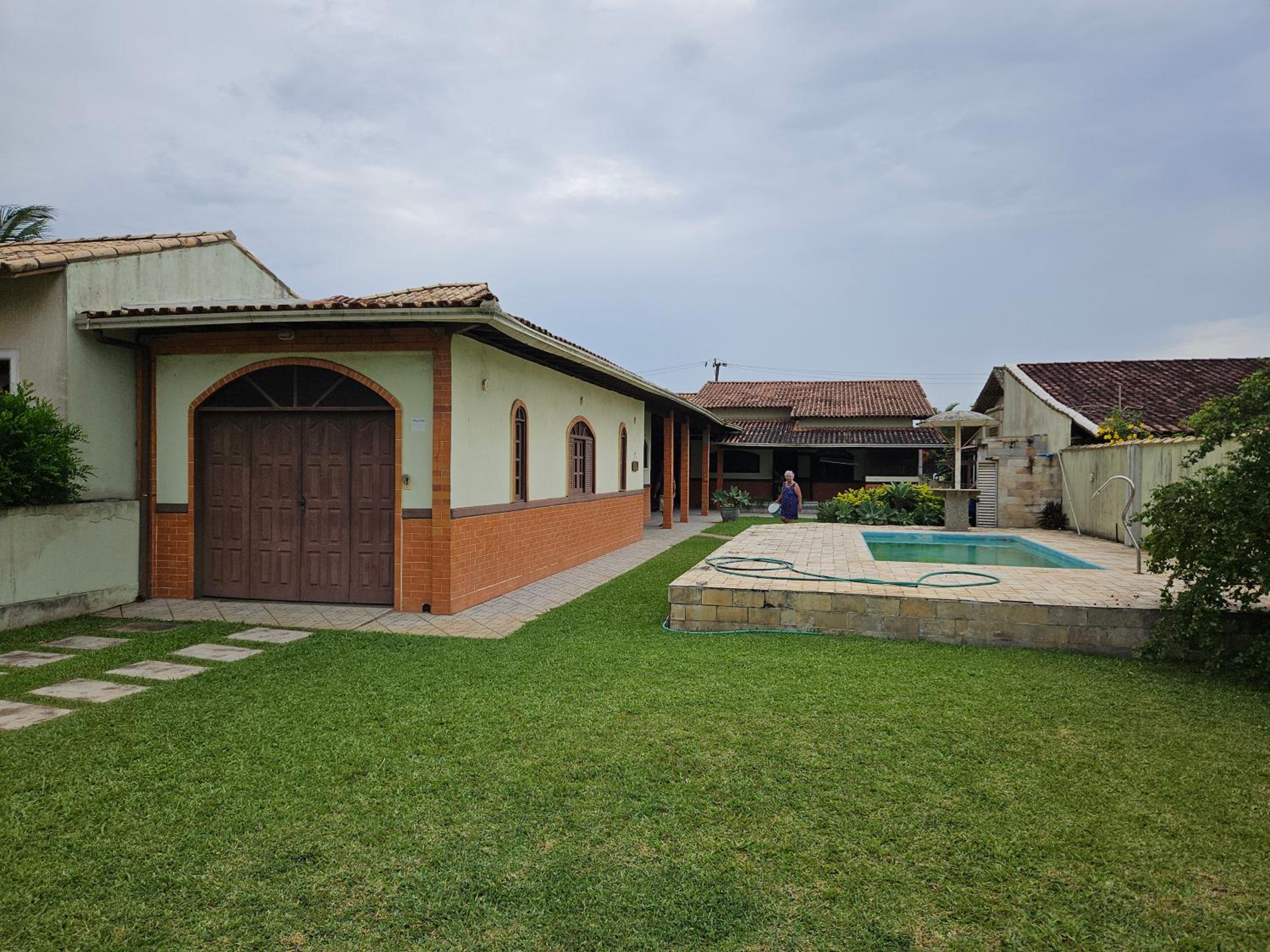 Casa Orla 500 três quadras da Praia