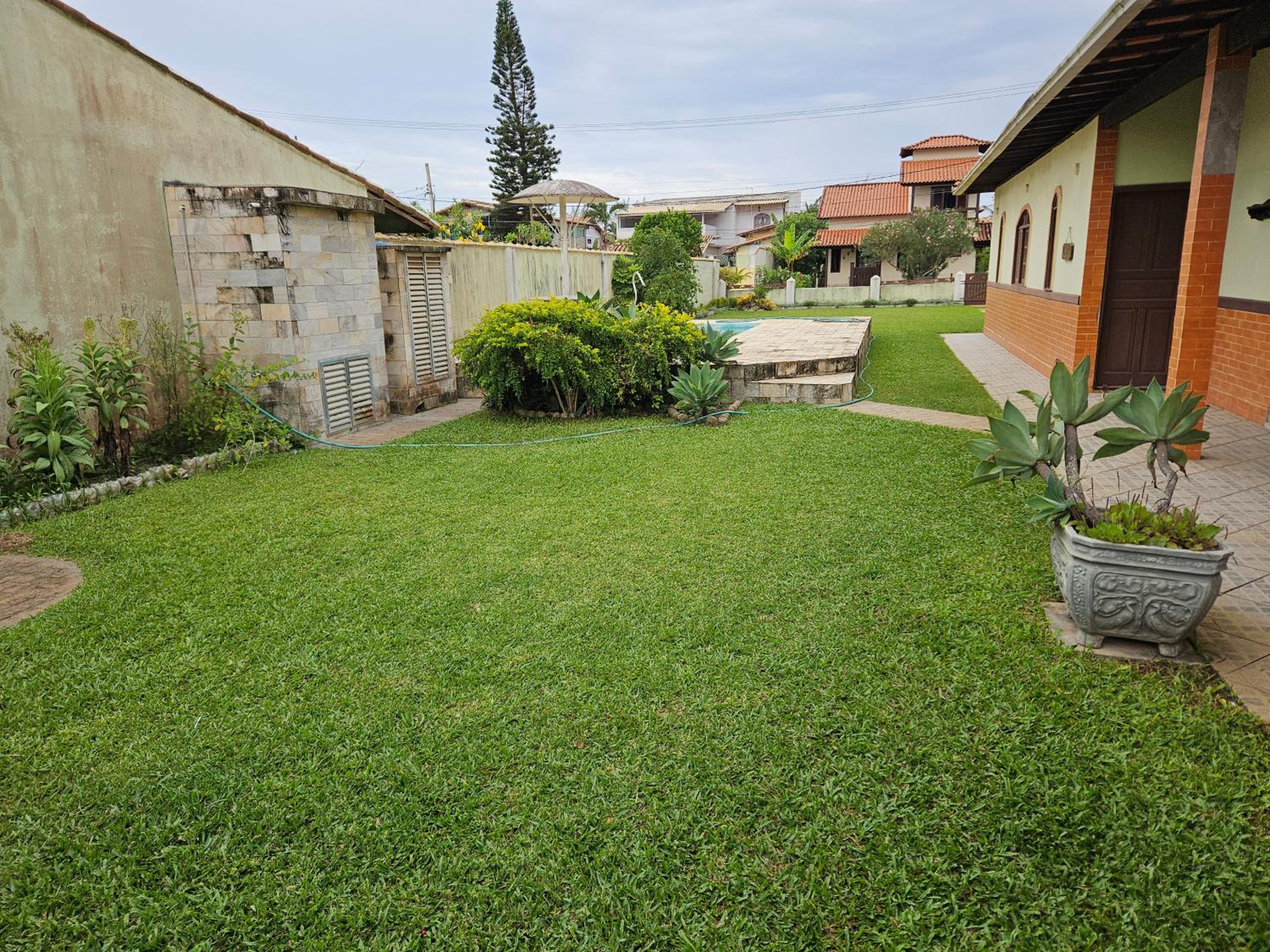 Casa Orla 500 três quadras da Praia