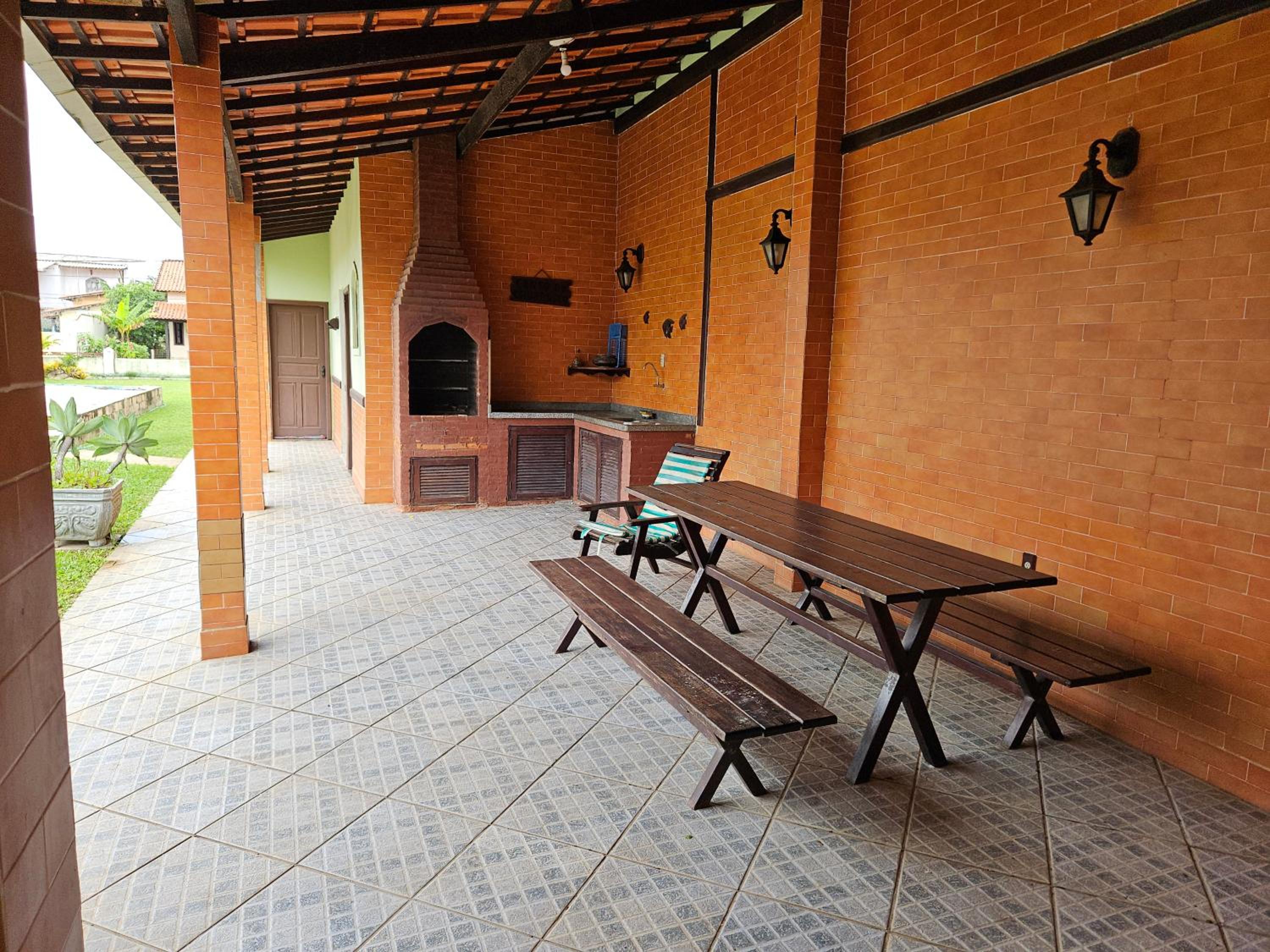 Casa Orla 500 três quadras da Praia