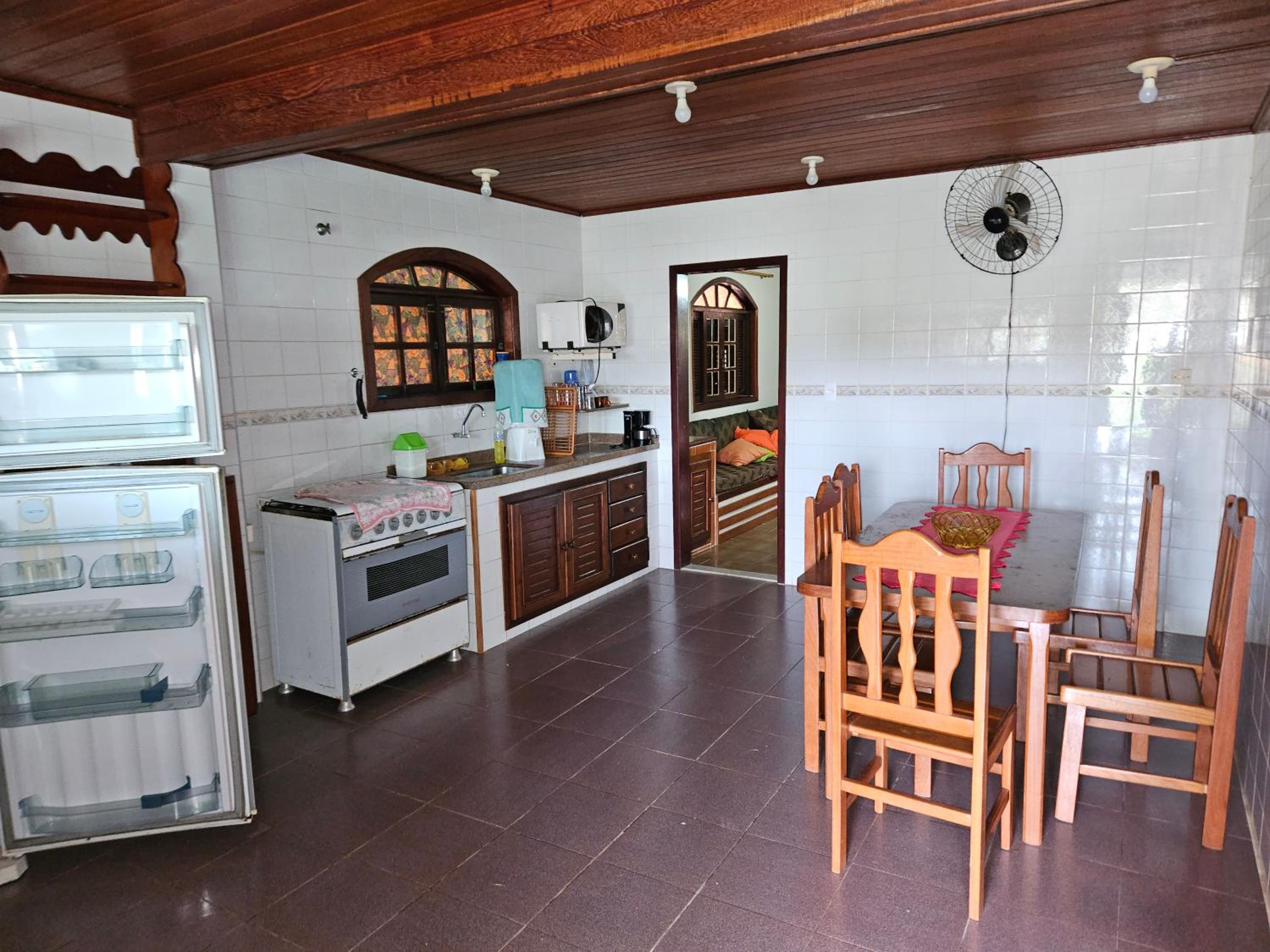 Casa Orla 500 três quadras da Praia