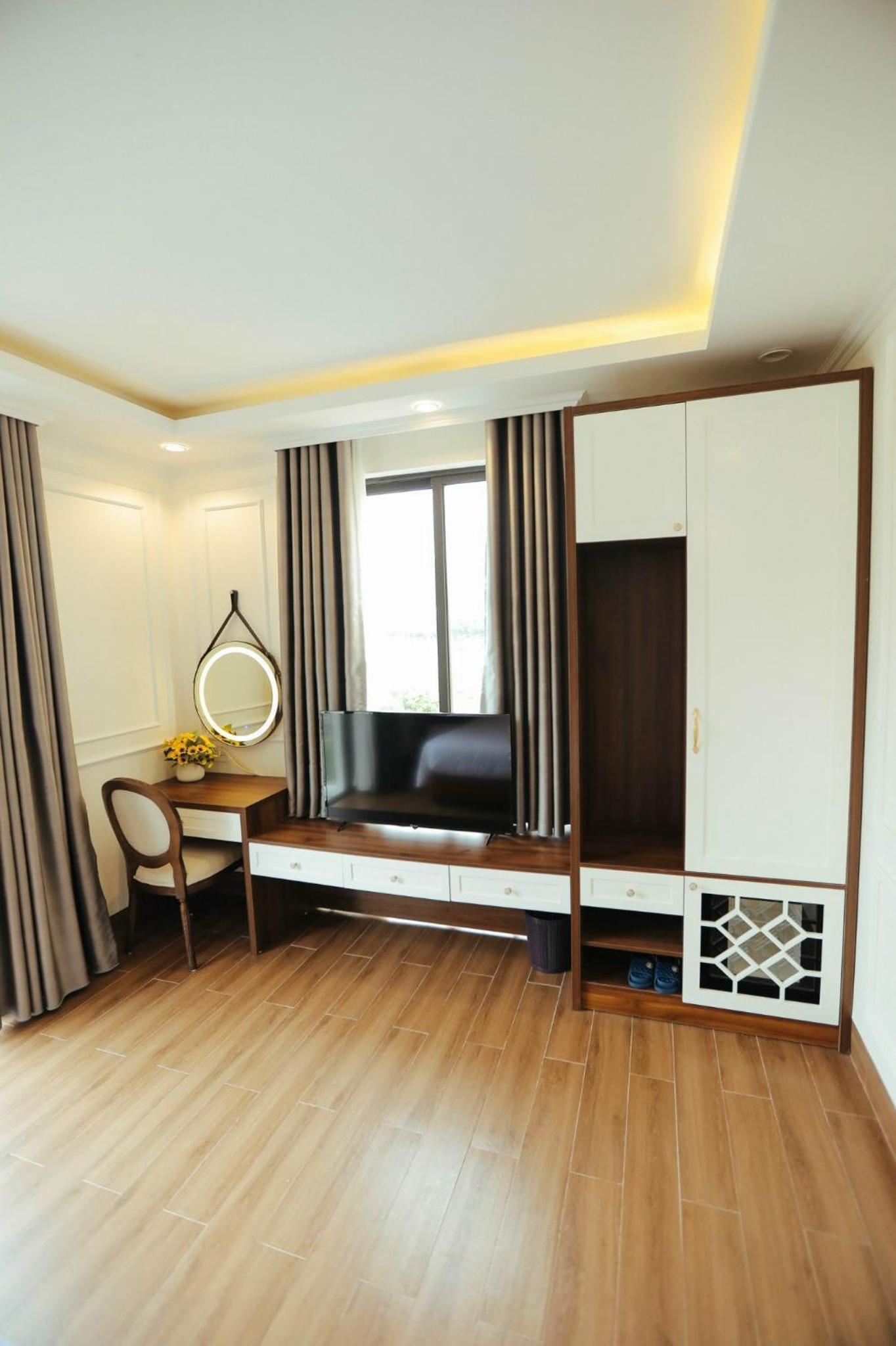 Villa Harbor Bay Bãi Cháy - Hạ Long