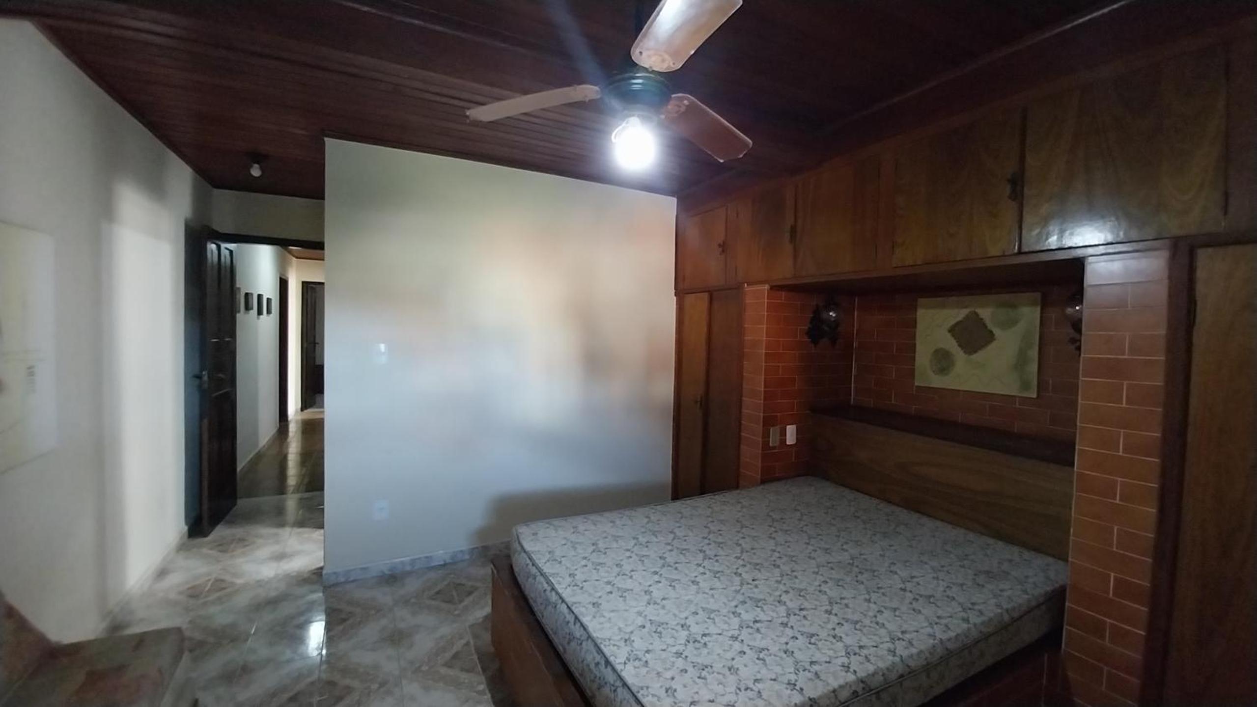 Casa Orla 500 três quadras da Praia
